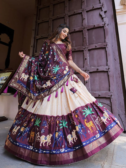 Beautiful Purple Colored Navratri Garba Lehenga Choli Sets For Women