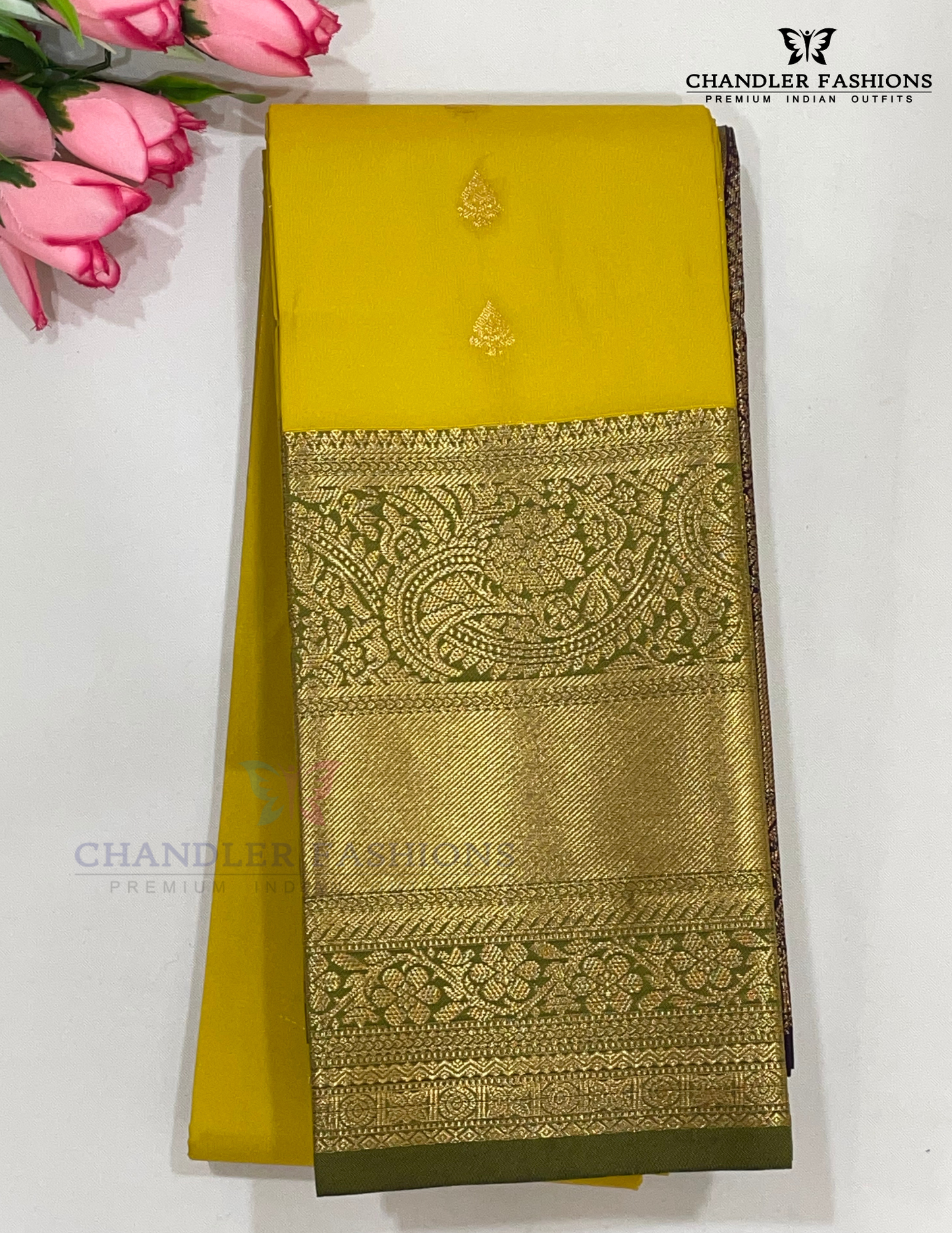 Wonderful Yellow Color Pure Kanchi Silk With Light Green Sheen Border And Gold Zari Work Saree For Women