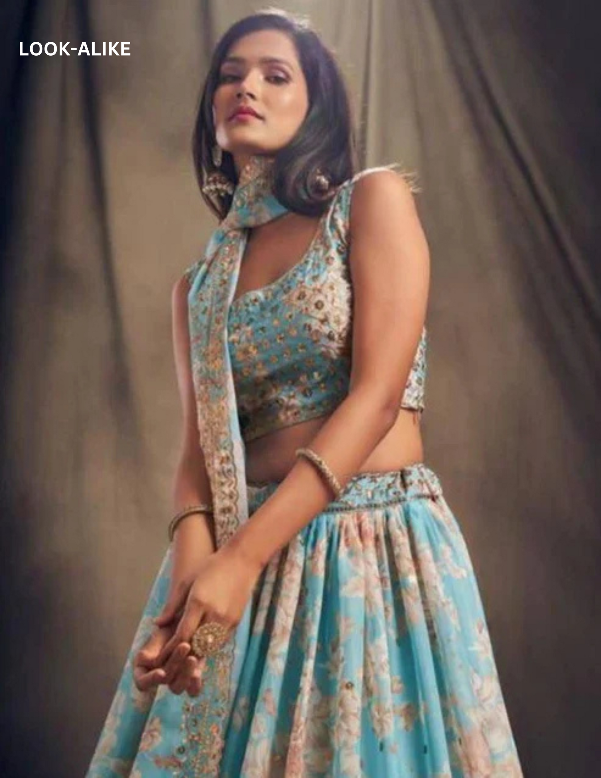  Golden Zari Lehenga With Dupatta Set In USA