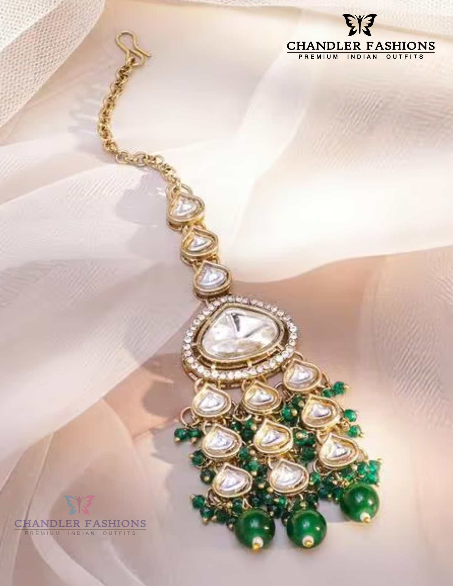 Maang Tikka Choker Set In Yuma