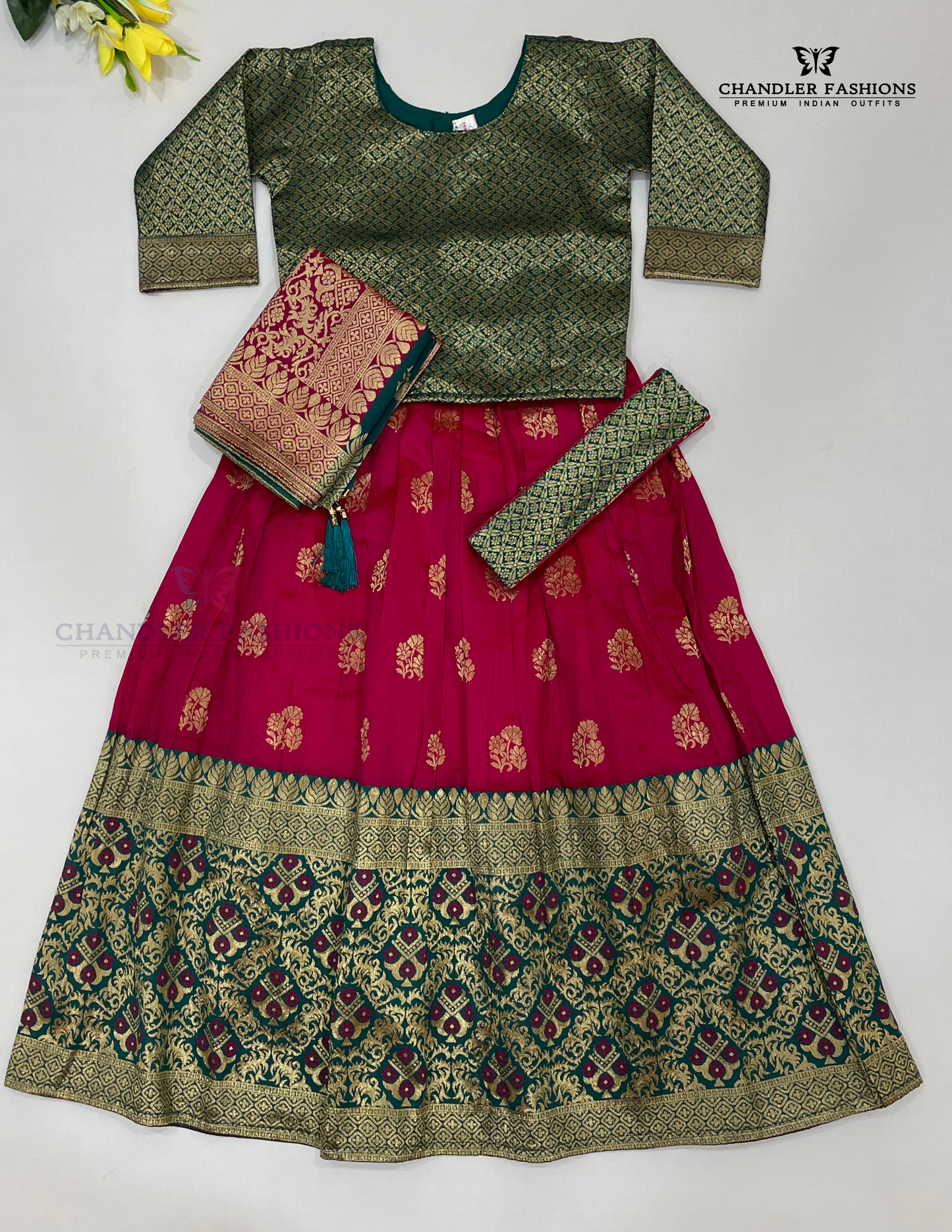Pretty Green And Pink Colored Silk Choli Sets With Zari Work 