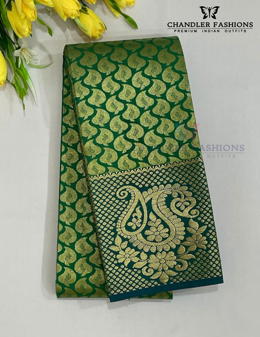 Beautiful Green Color Art Silk Saree With Zari Work For Women