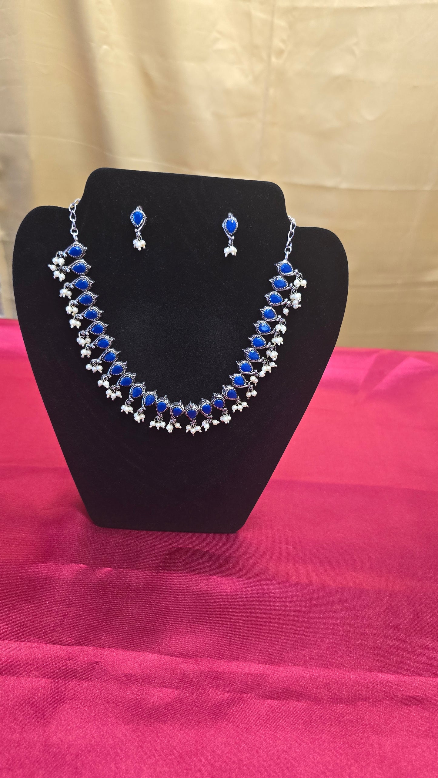 Blue Necklace Set With Bunch Of Pearls