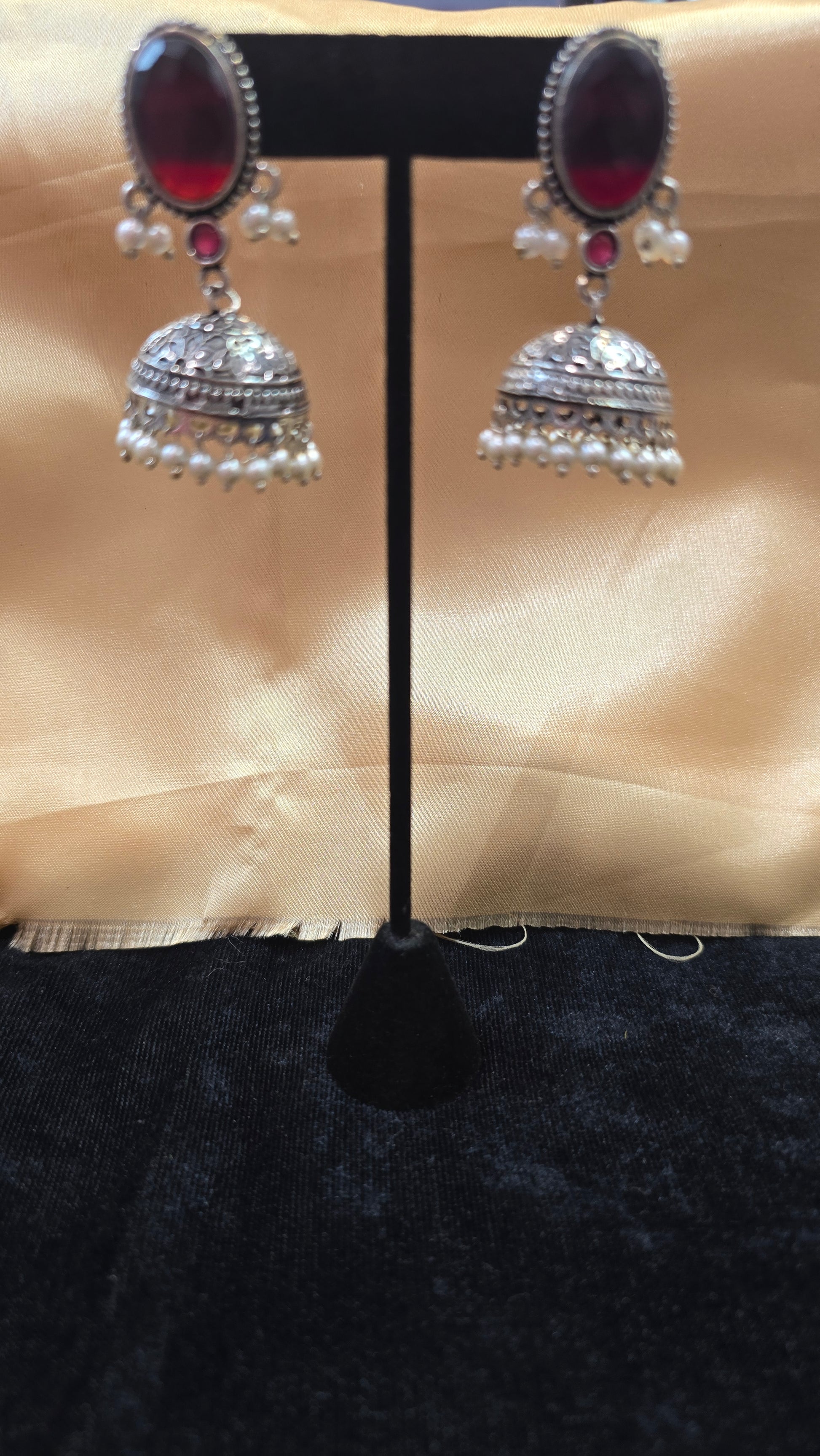 Oxidized Maroon White Color Bead Hangings Near Me