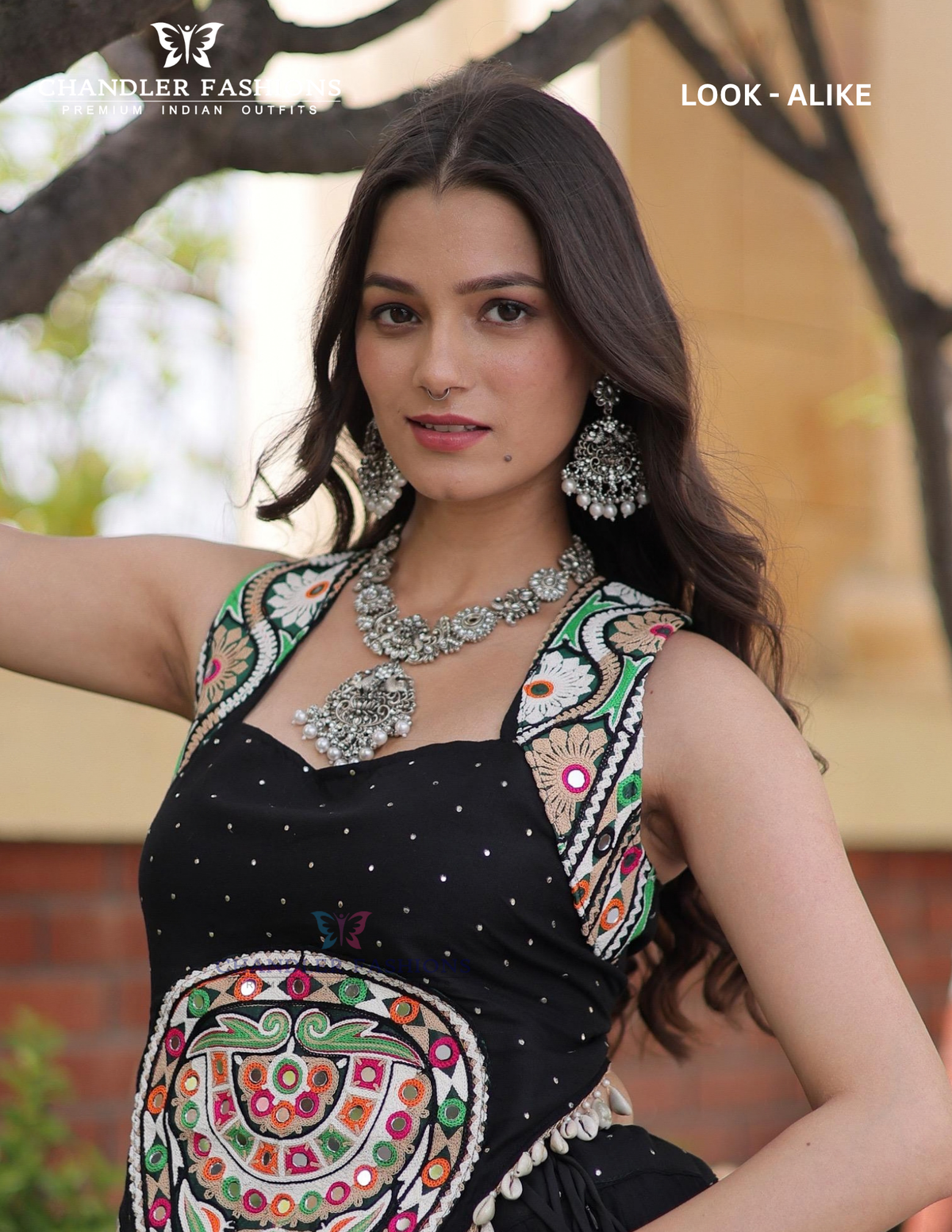 Gamthi And Mirror Work Chaniya Choli In Yuma