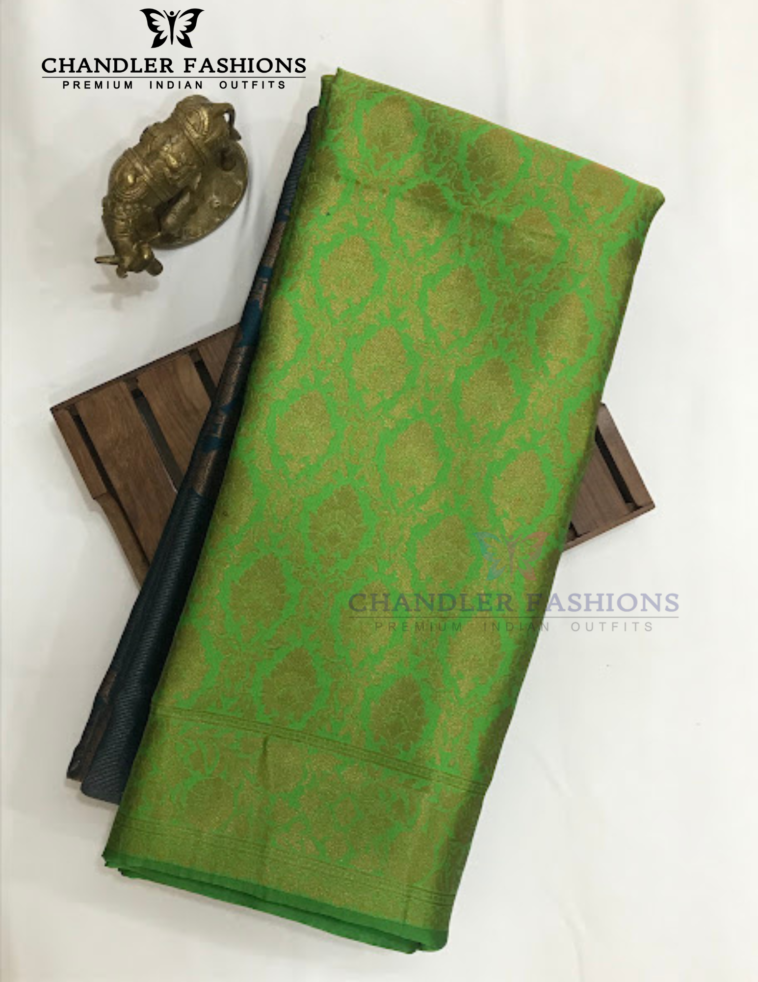 Amazing Green Color Art Silk Saree With Zari Work For Women Near Me