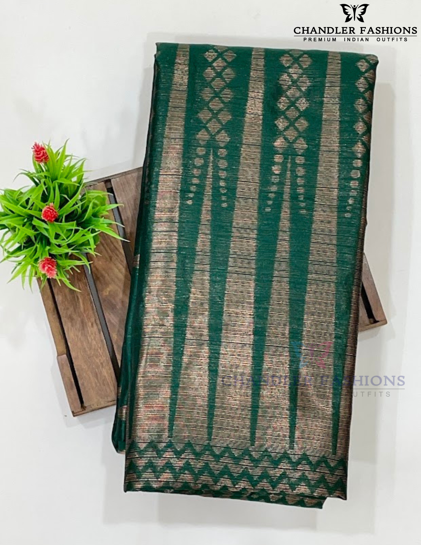 Alluring Green Color Silk Cotton Saree For Women Near Me