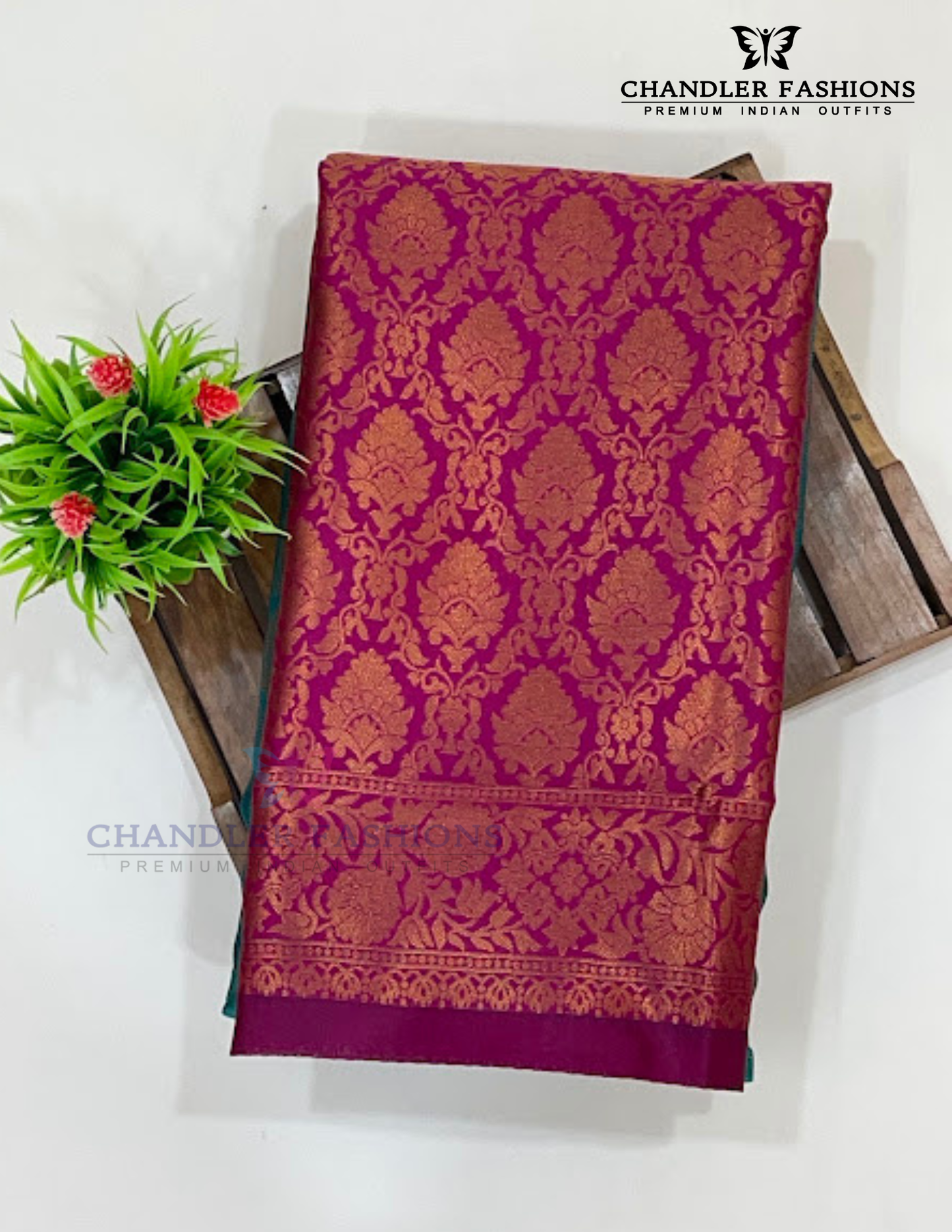 Stunning Green Color Art Silk Saree For Women Near Me