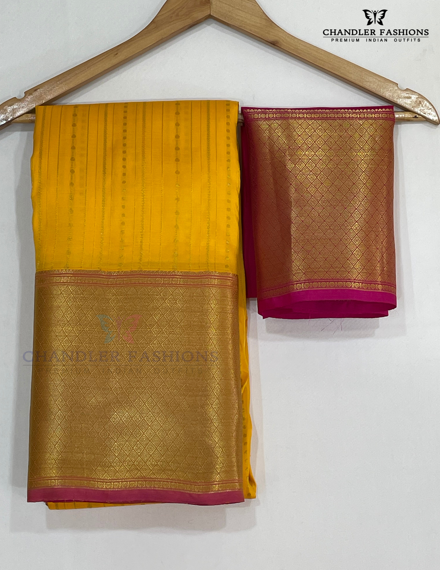 Yellow Color Pure Kanchi Silk With Pink Pallu And Gold Zari Work Saree - SILKMARK CERTIFIED Near Me