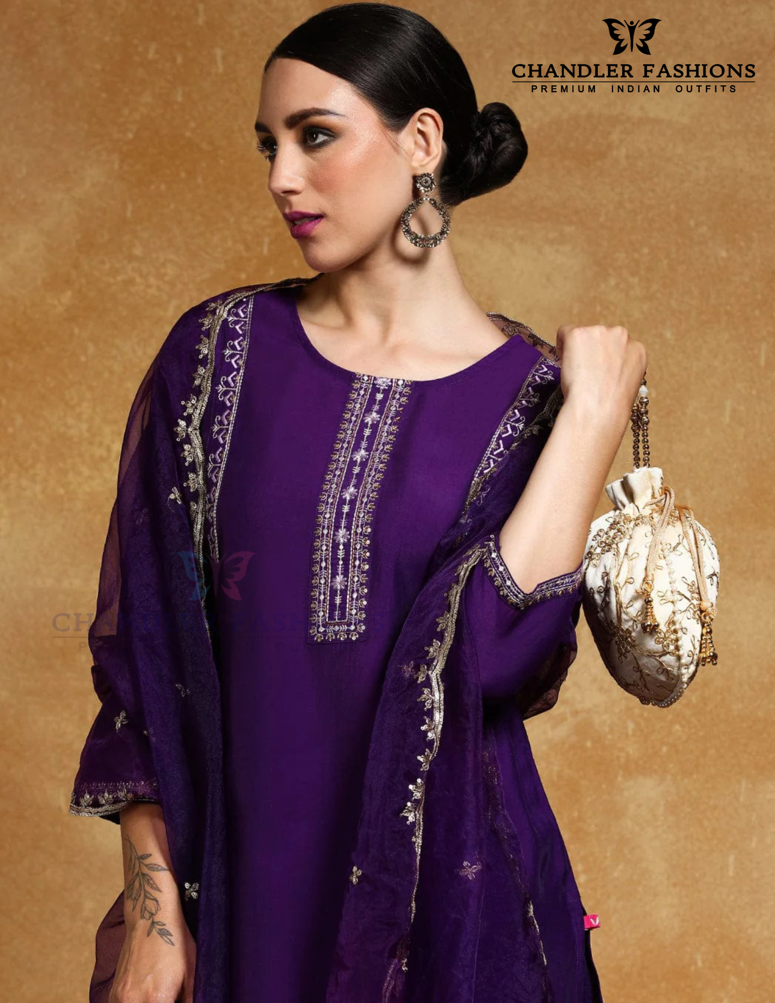 Indian Outfits In USA 