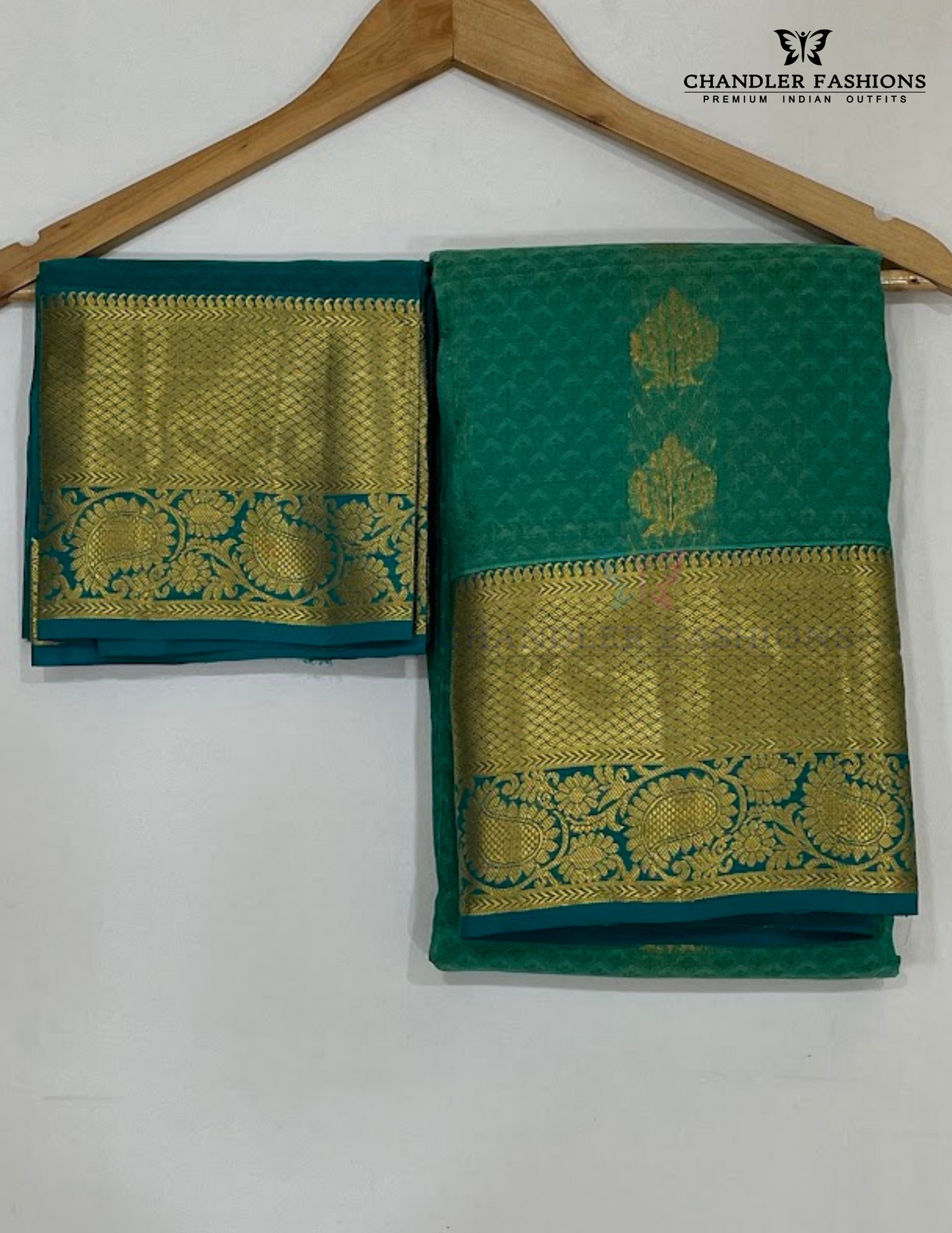 Green Color Pure Kanchi Silk With Gold Zari Work Saree In USA