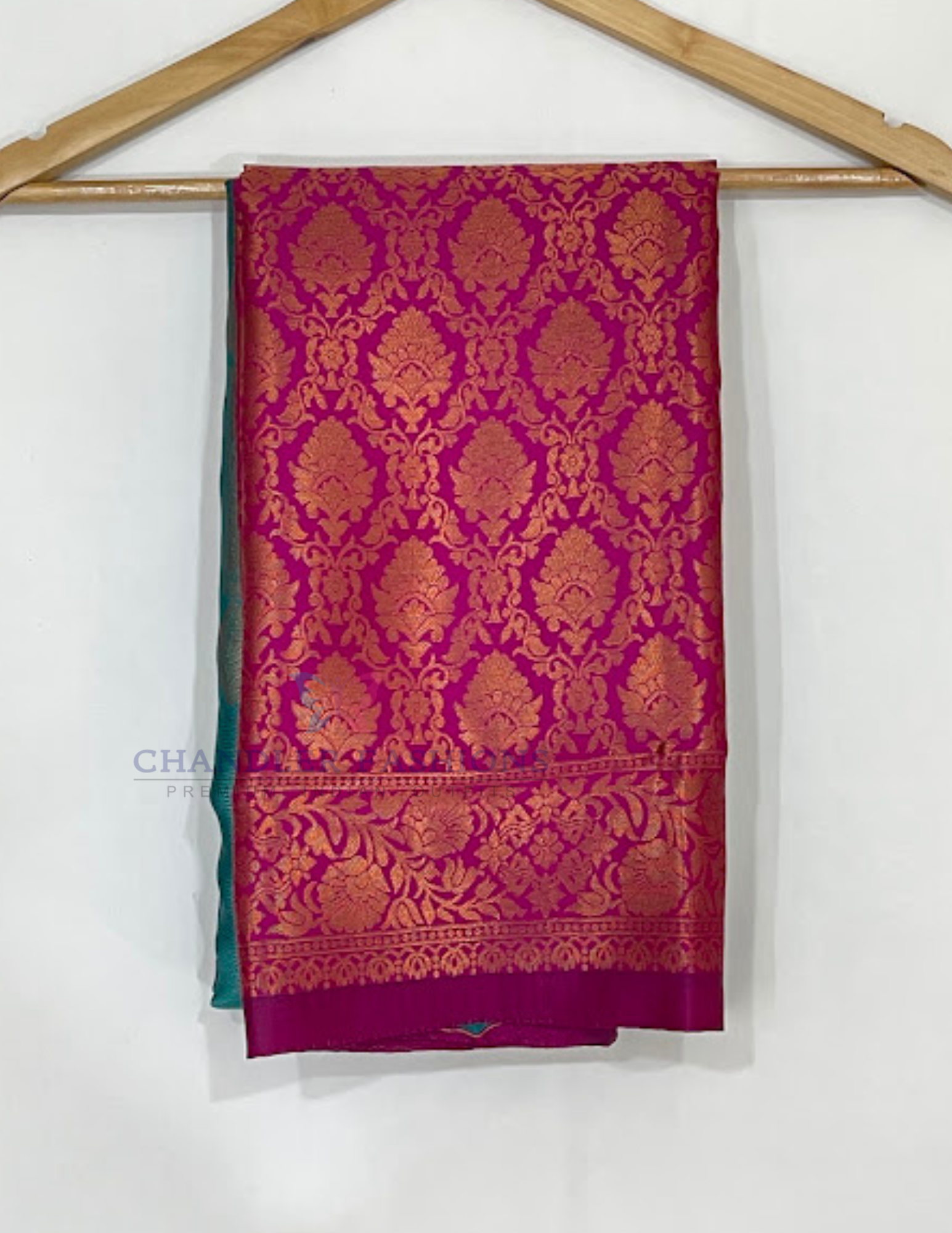 Stunning Green Color Art Silk Saree For Women In USA