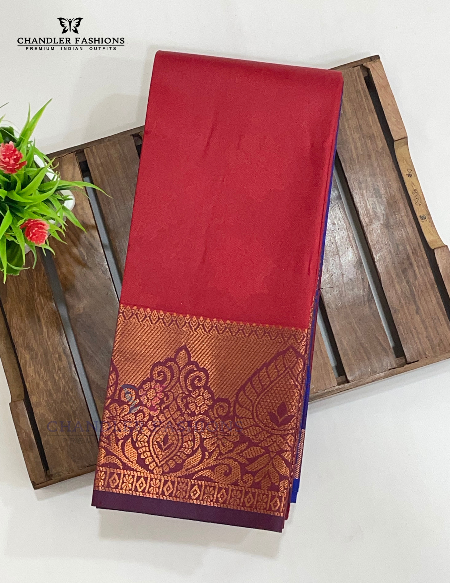 Red Color Art Silk Saree With Zari Work In USA