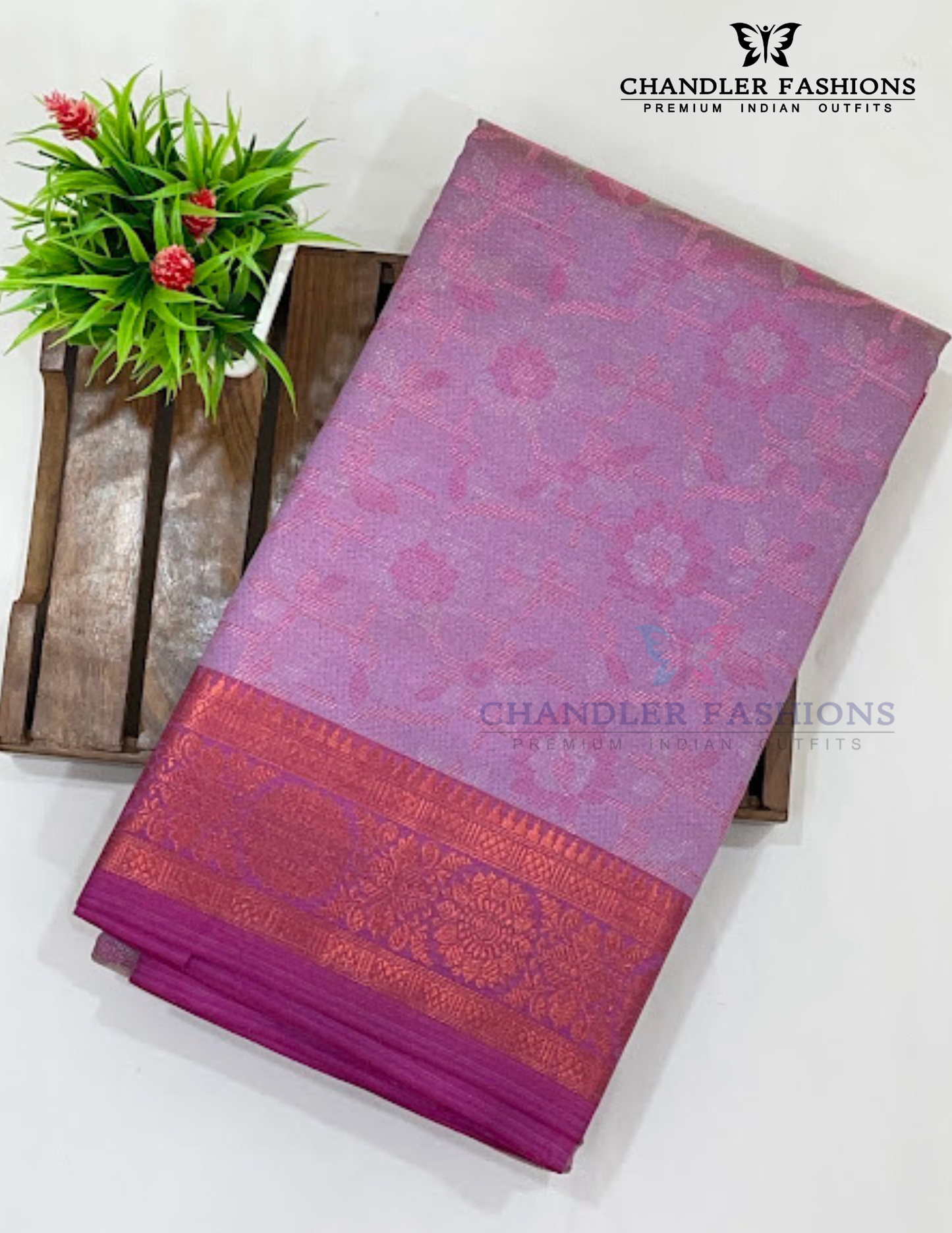 Lavender Color Saree With Zari Work For Women In USA
