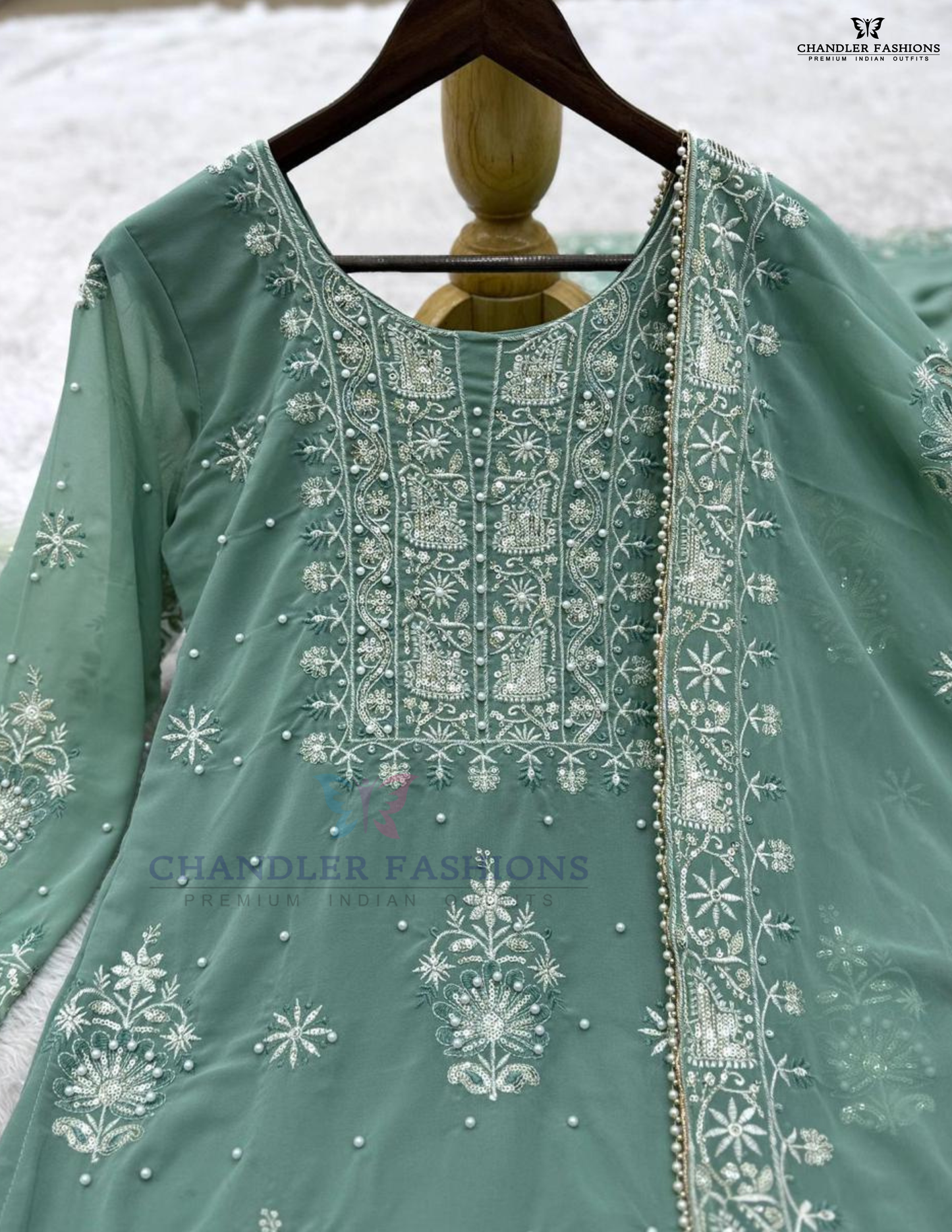 Green Palazzo Suits In Suncity