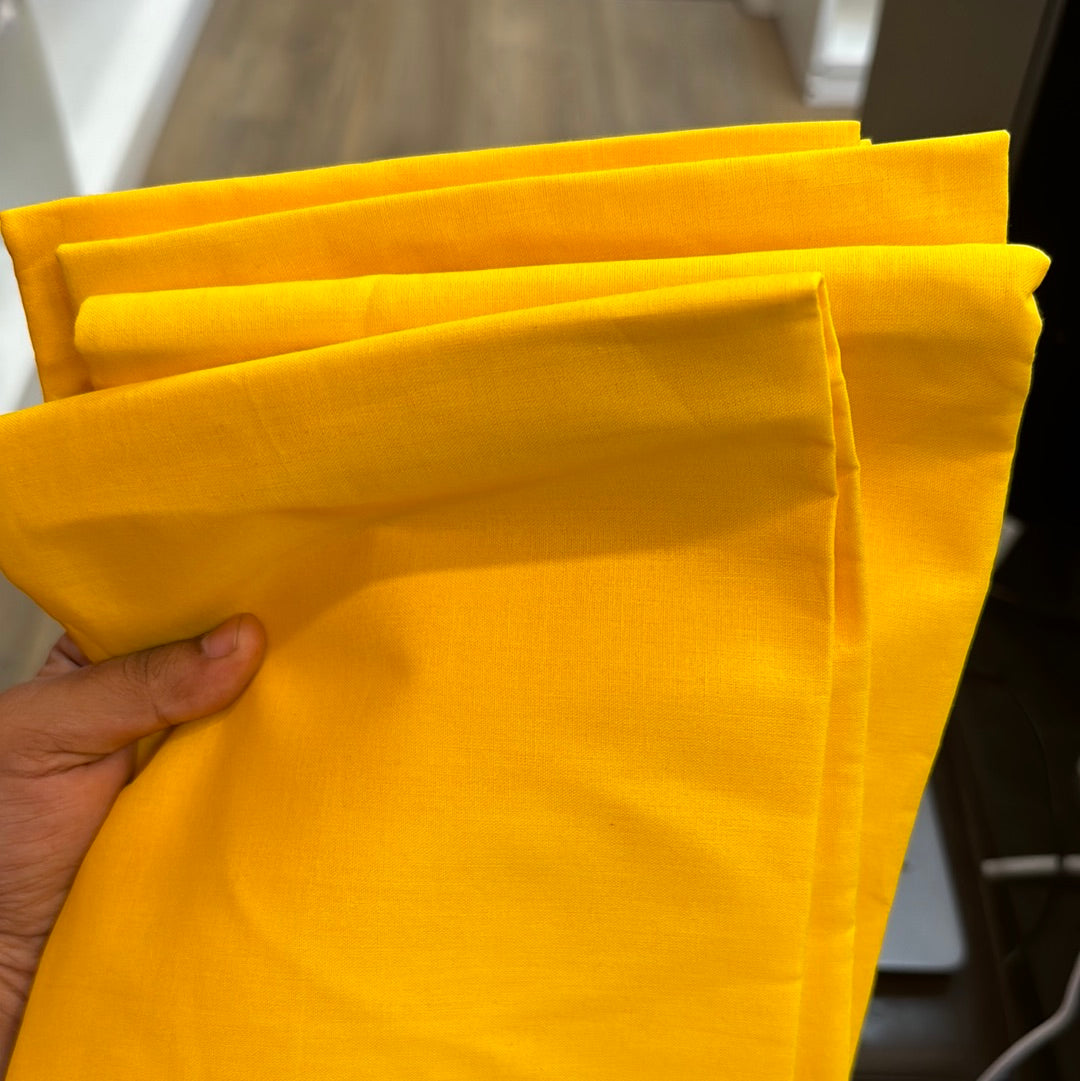 Fascinating Yellow Blouse Piece