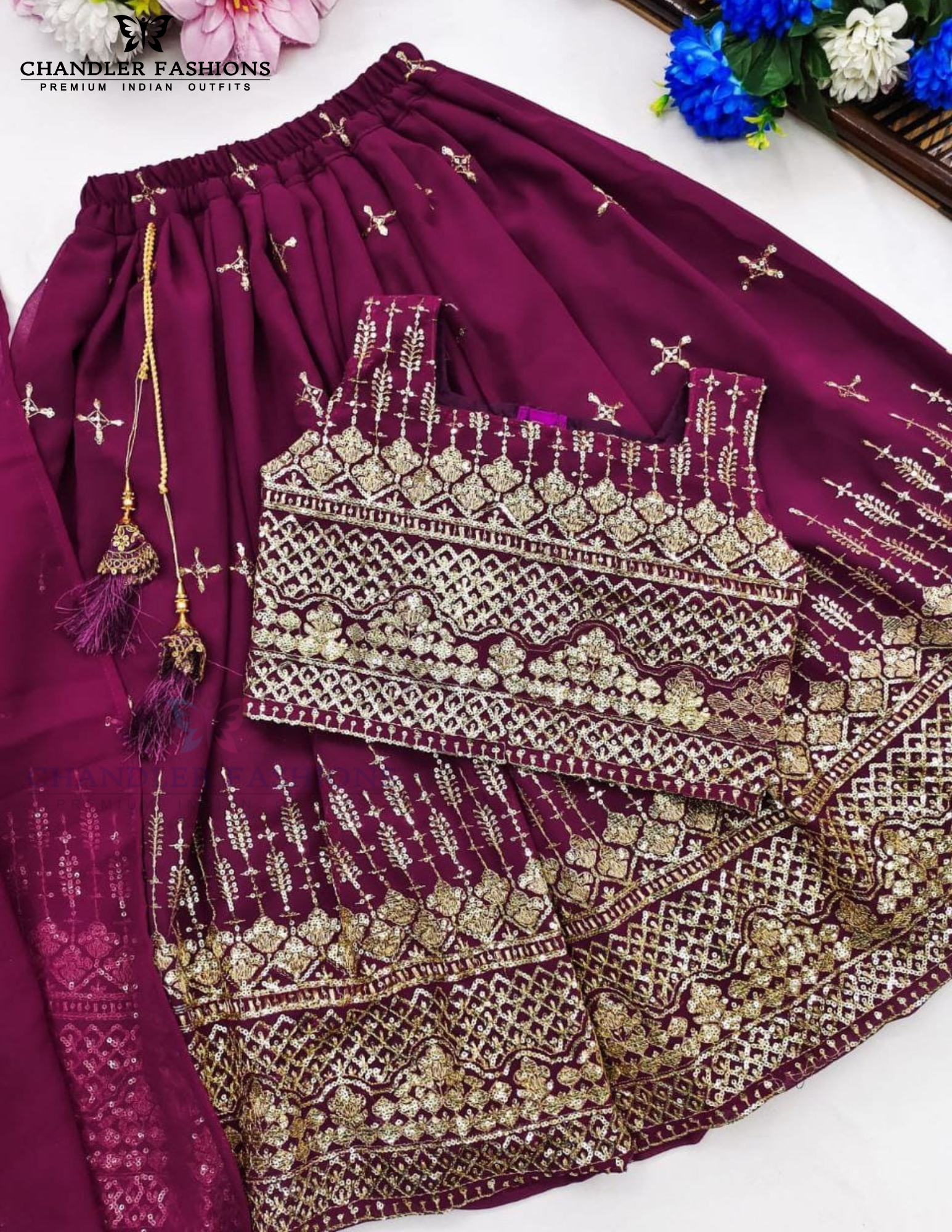 Sequins Work Choli Set With Dupatta In Mesa