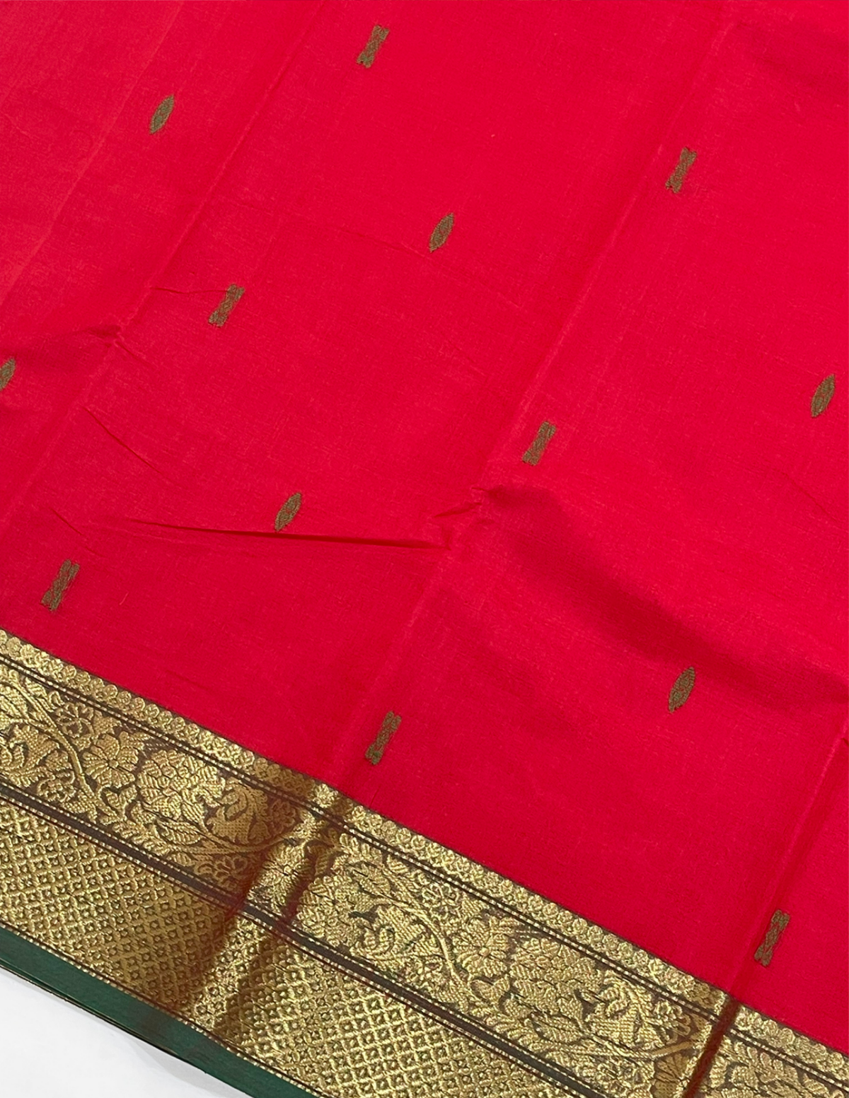 Pretty Red Color Cotton Saree With Zari Work In Chandler