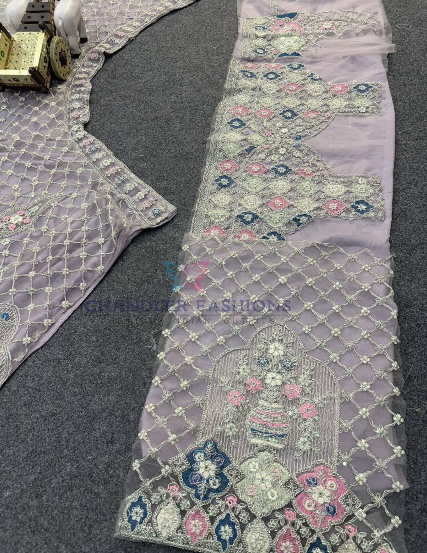 Indian Ethnic Wears In Suncity