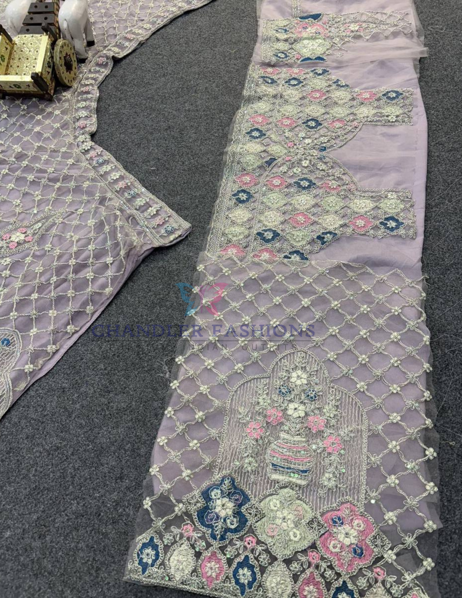 Indian Ethnic Wears In Suncity