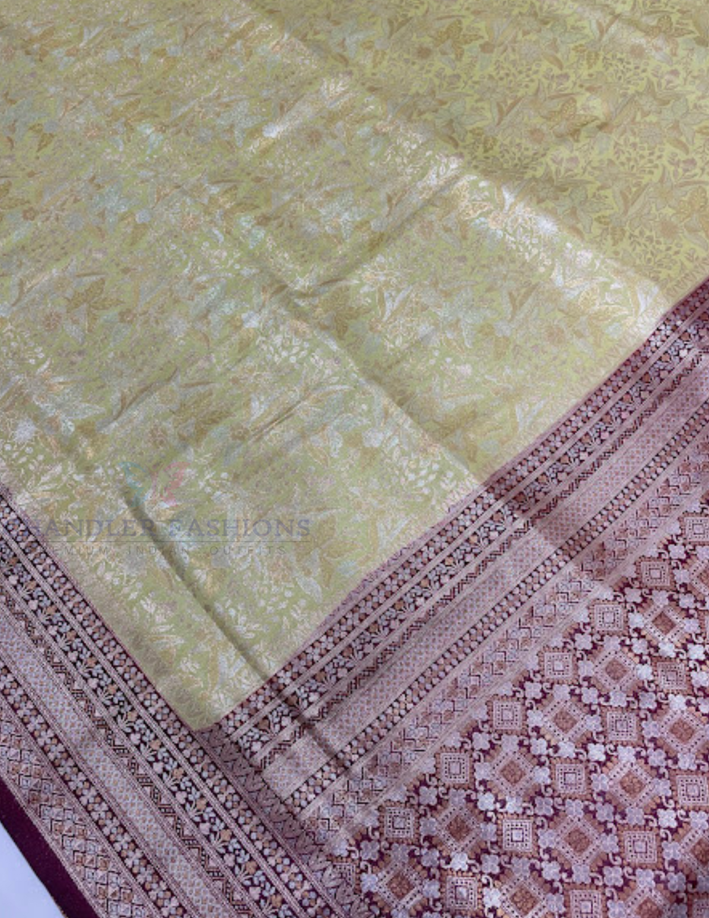 Maroon Soft Silk Saree With Designer Zari Work In Suncity