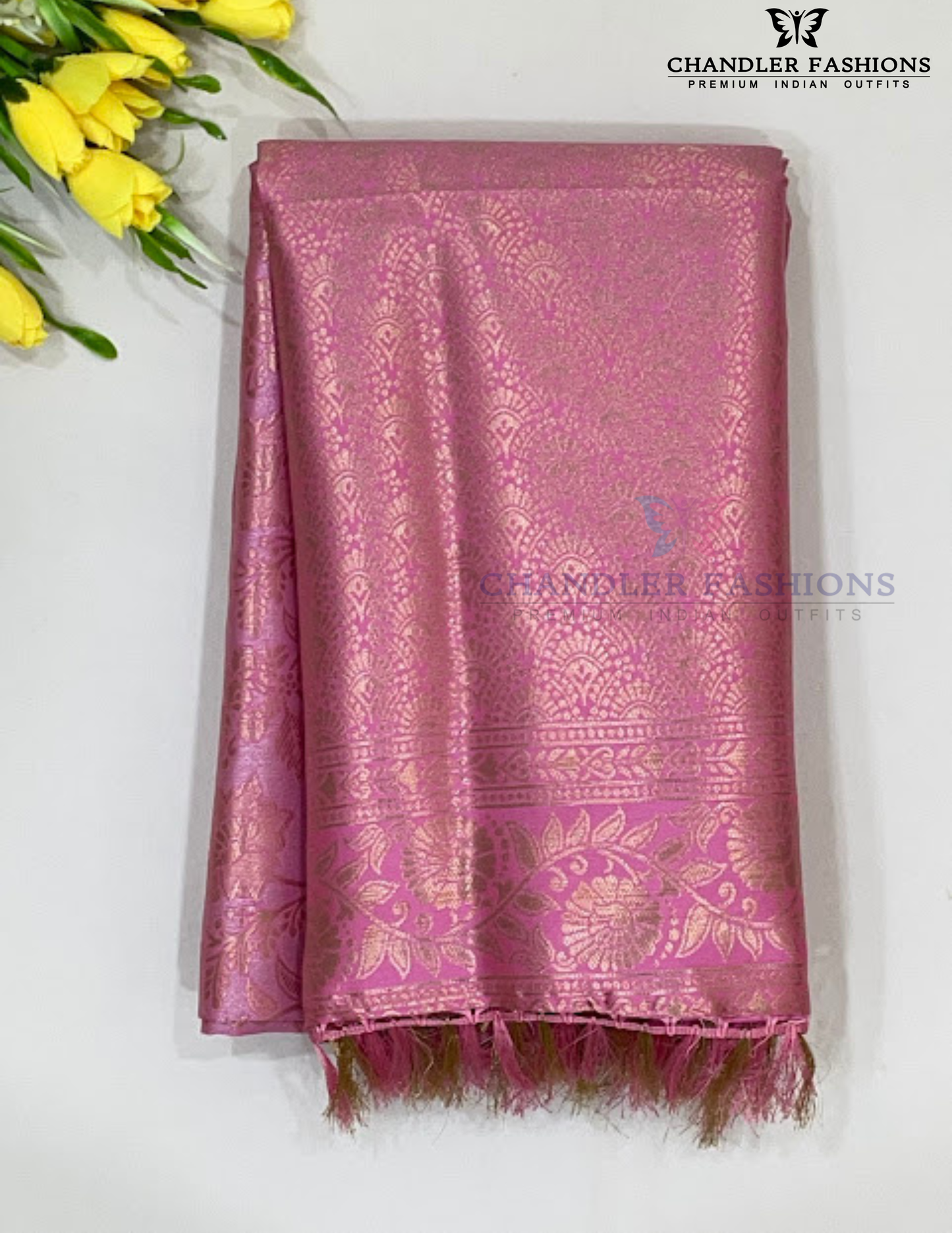 Beautiful Pink Color Art Silk Saree With Contrast Pallu For Women