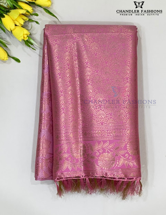 Beautiful Pink Color Art Silk Saree With Contrast Pallu For Women