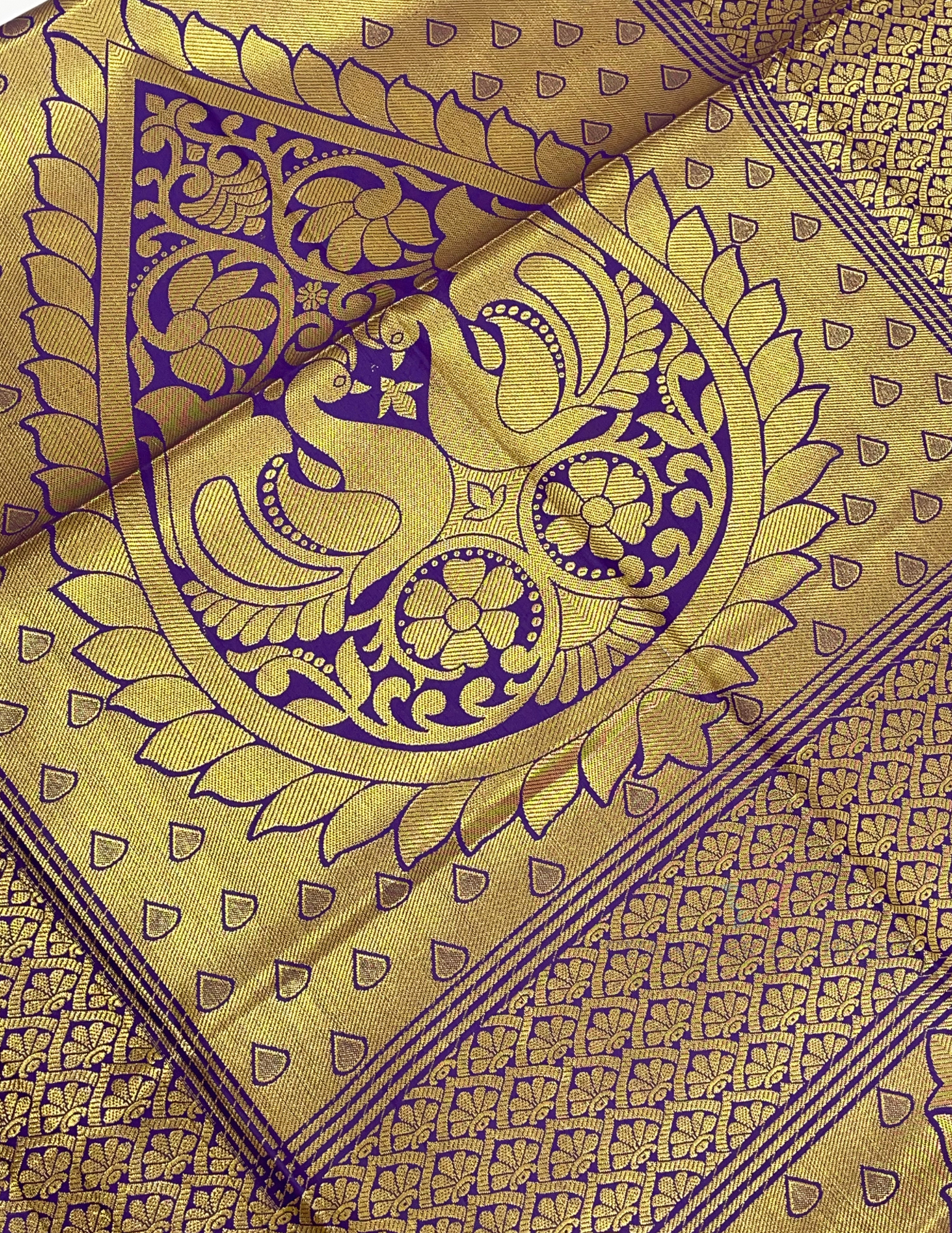 Beautiful Violet Color Silk Shawl With Zari Work (Ponnadai) in Apache Junction 