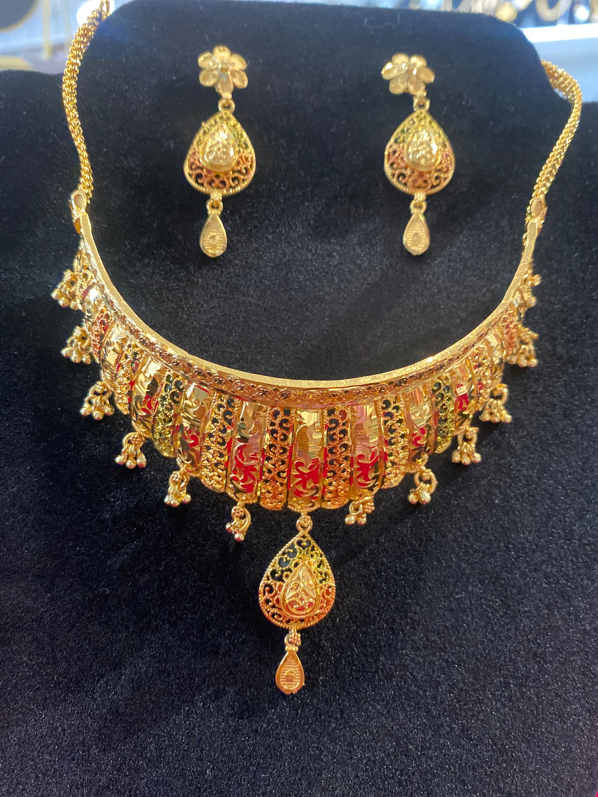 Traditional Antique Gold Choker Necklace Set with Enamel & Matching Earrings
