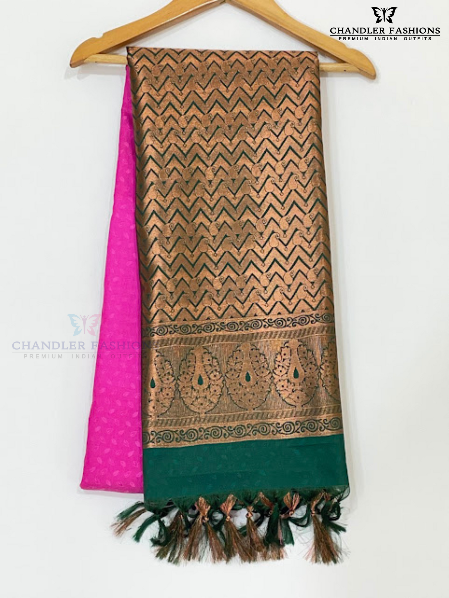 Pretty Pink Color Soft Silk Saree With Leaf And Wave Design Zari Work In Mesa