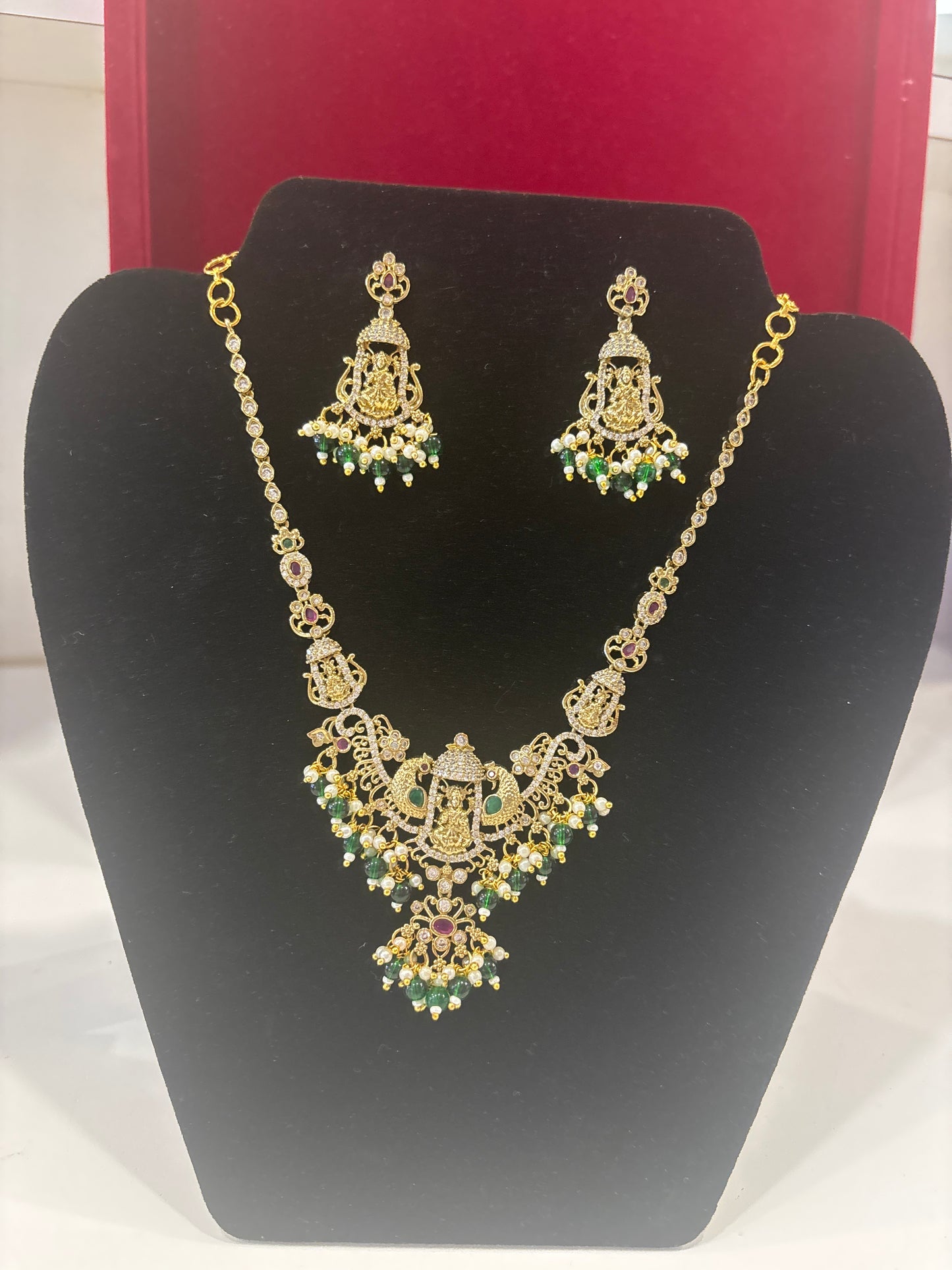 Elegant Temple Style Gold Plated  Necklace Set With Earrings For Women