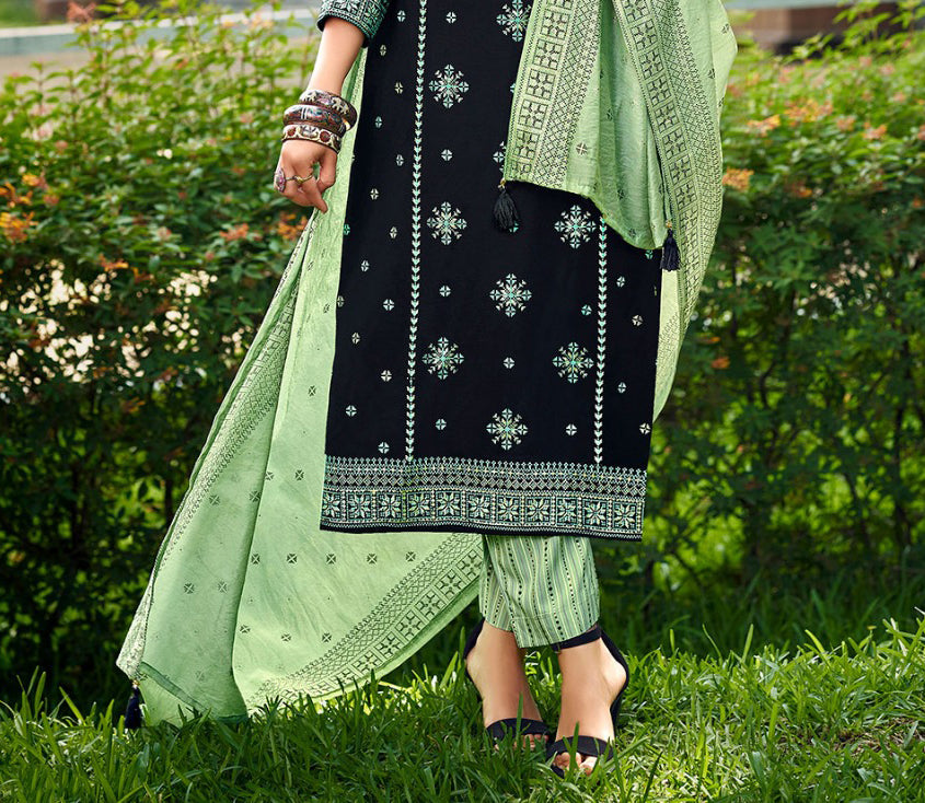 Embroidery Work Kurti Pants & Dupatta In USA