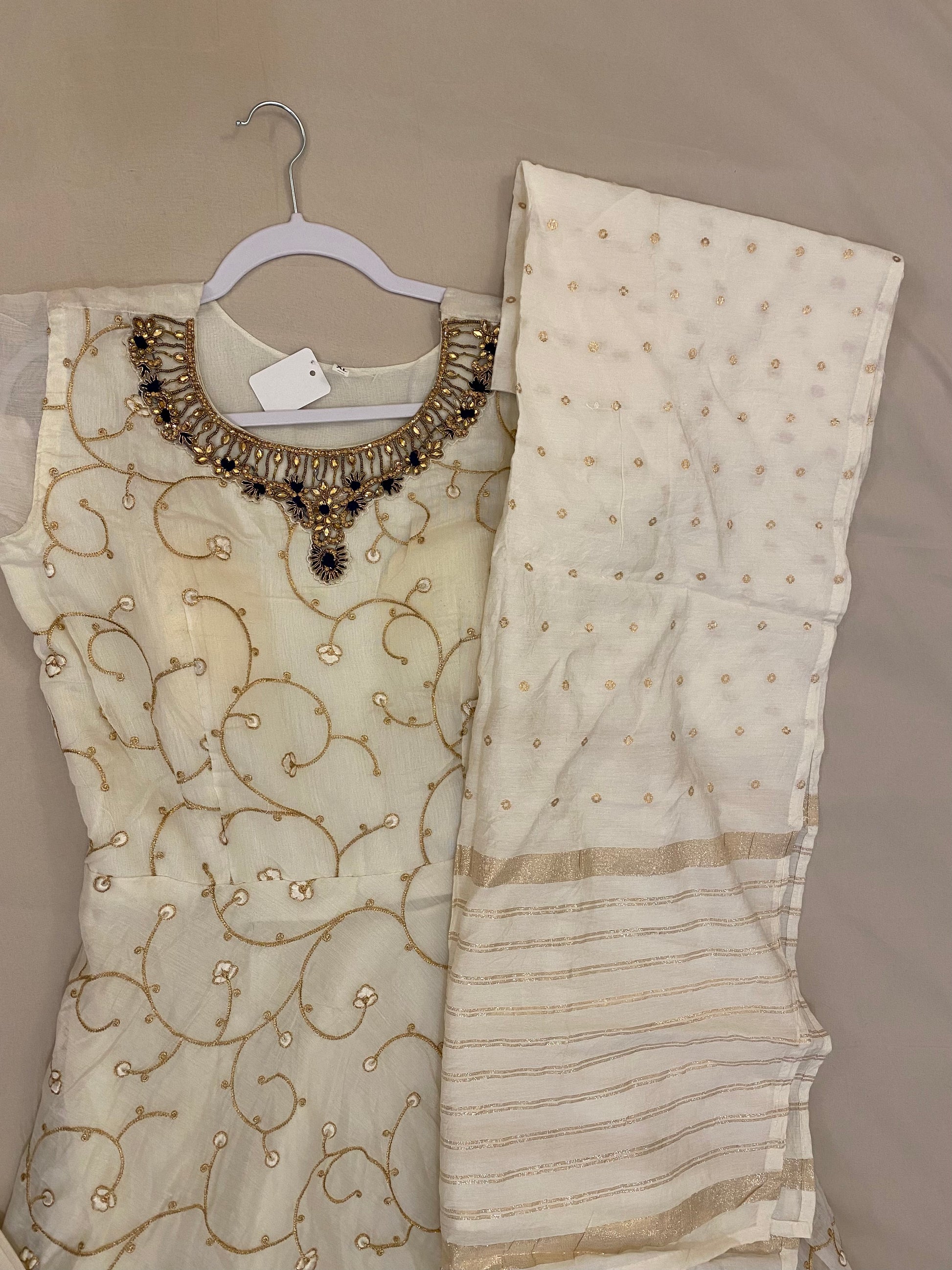 Designer Kurti Suits in Paradise Valley