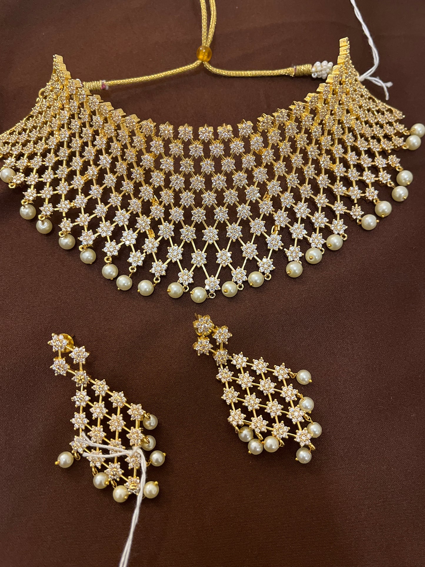 Attractive Gold Plated White Stoned Necklace With Earrings Near Me