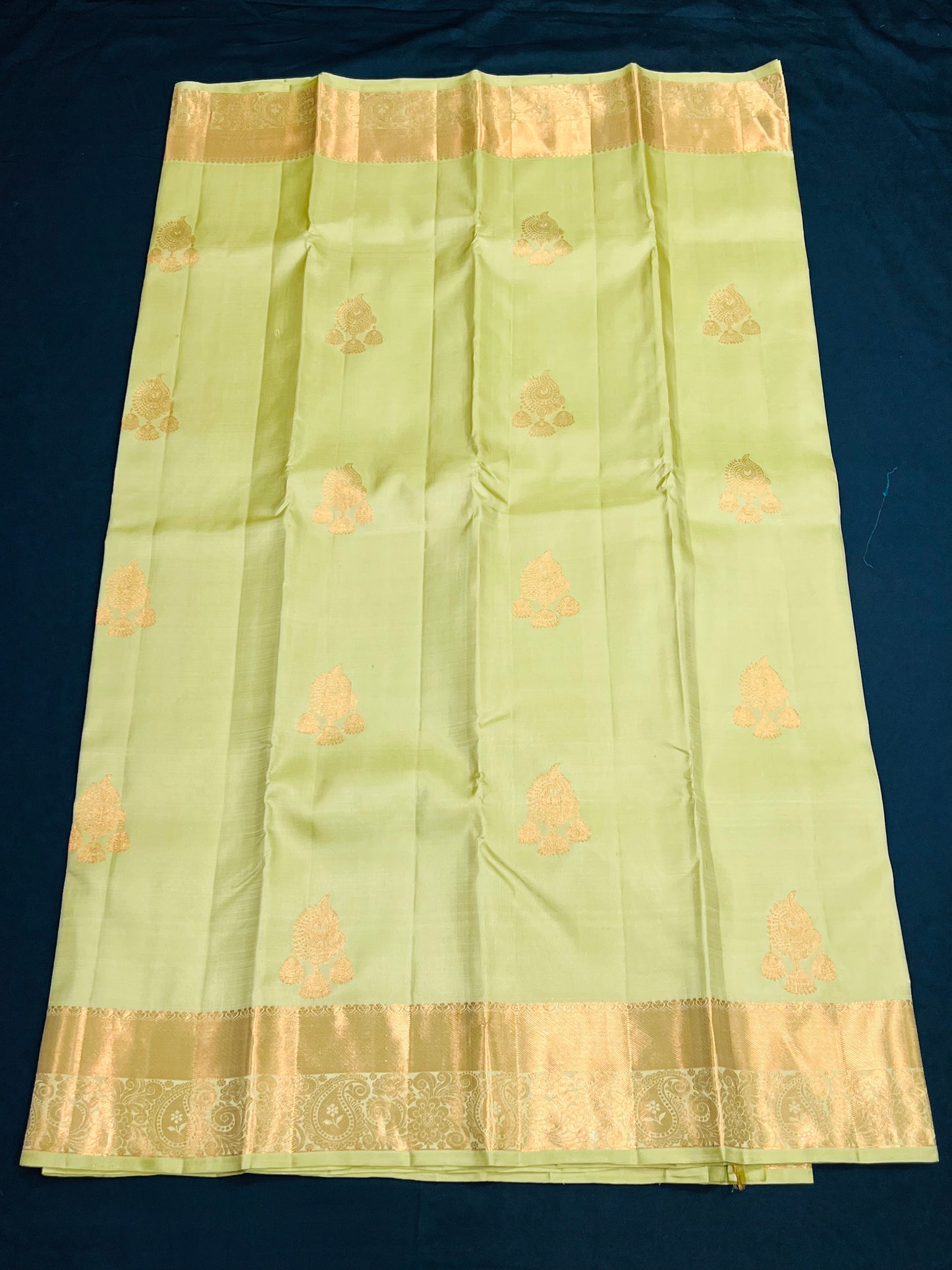 Attractive Green Color Kanchi Silk Saree With Copper Zari