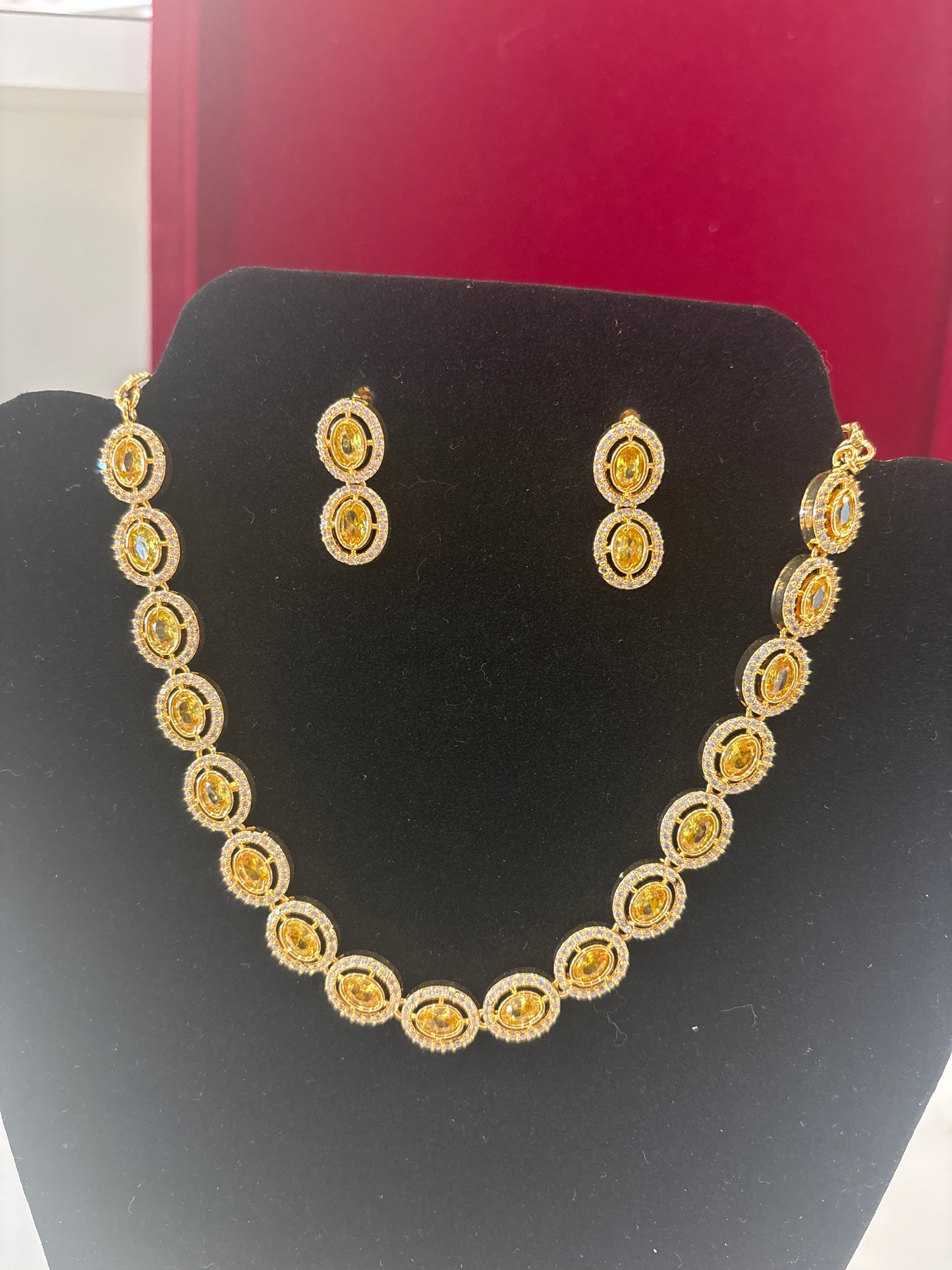Beautiful Gold Plated White And Yellow Stone Necklace Set With Earrings For Women