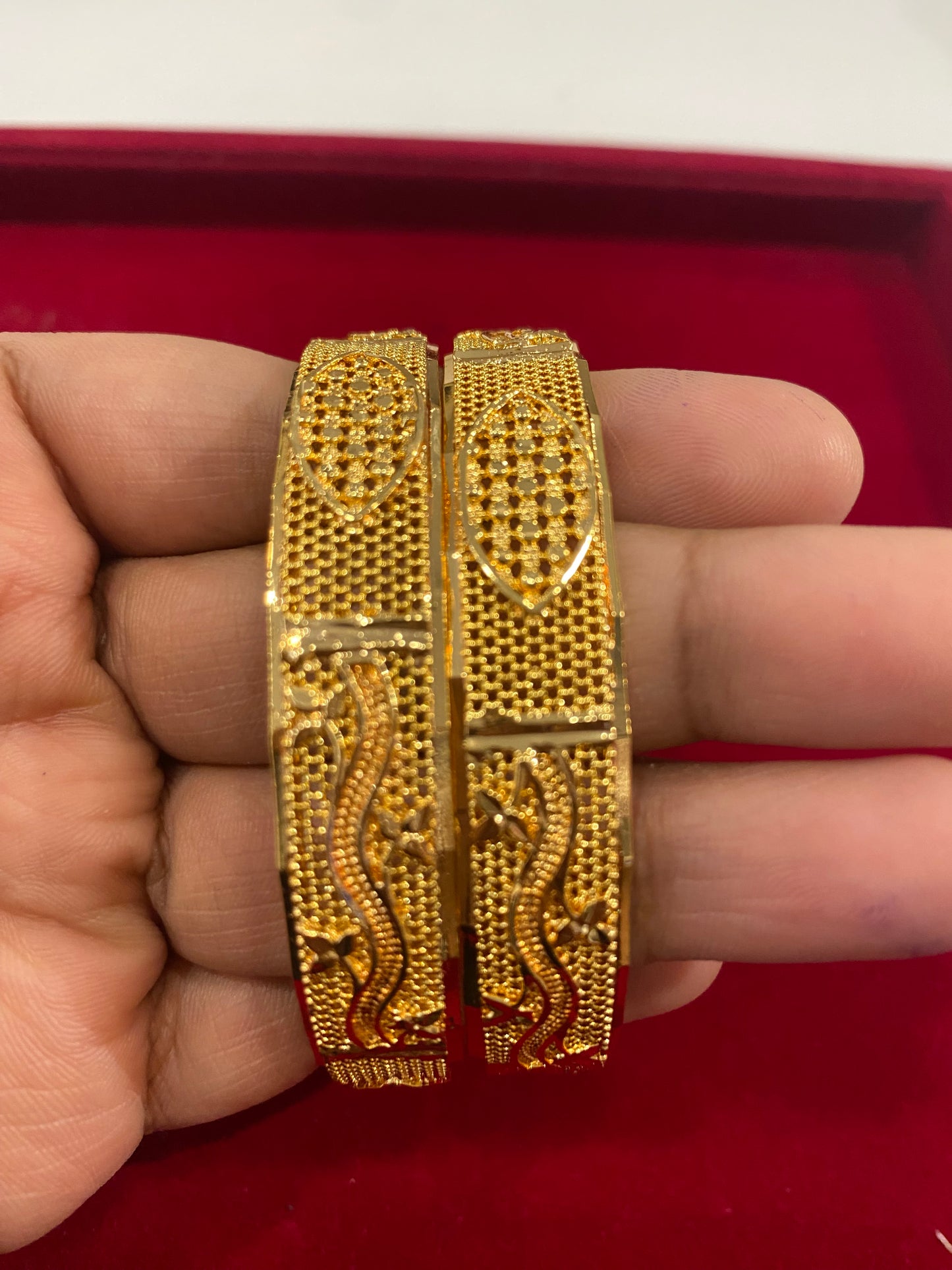 Alluring Gold Plated Bangles With Pure Elegance Gold Color Look For Women