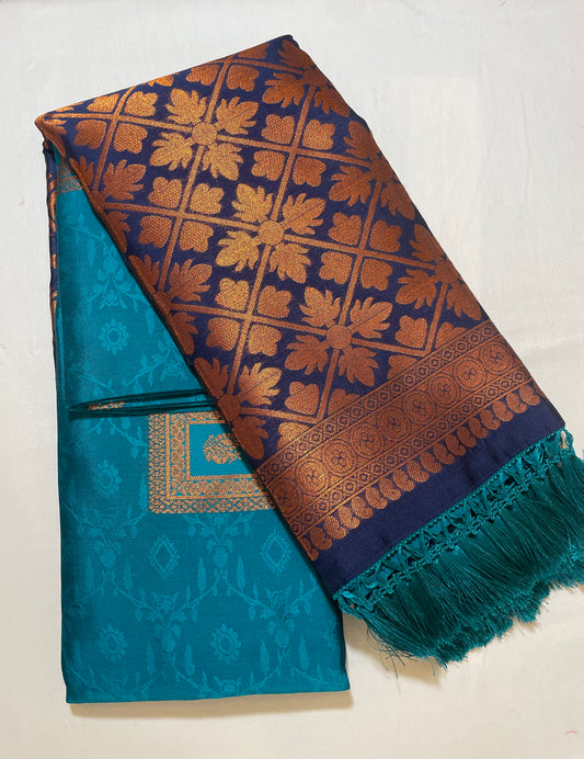 Gorgeous Blue Color Soft Silk Saree With Rich Pallu And Flower Pattern