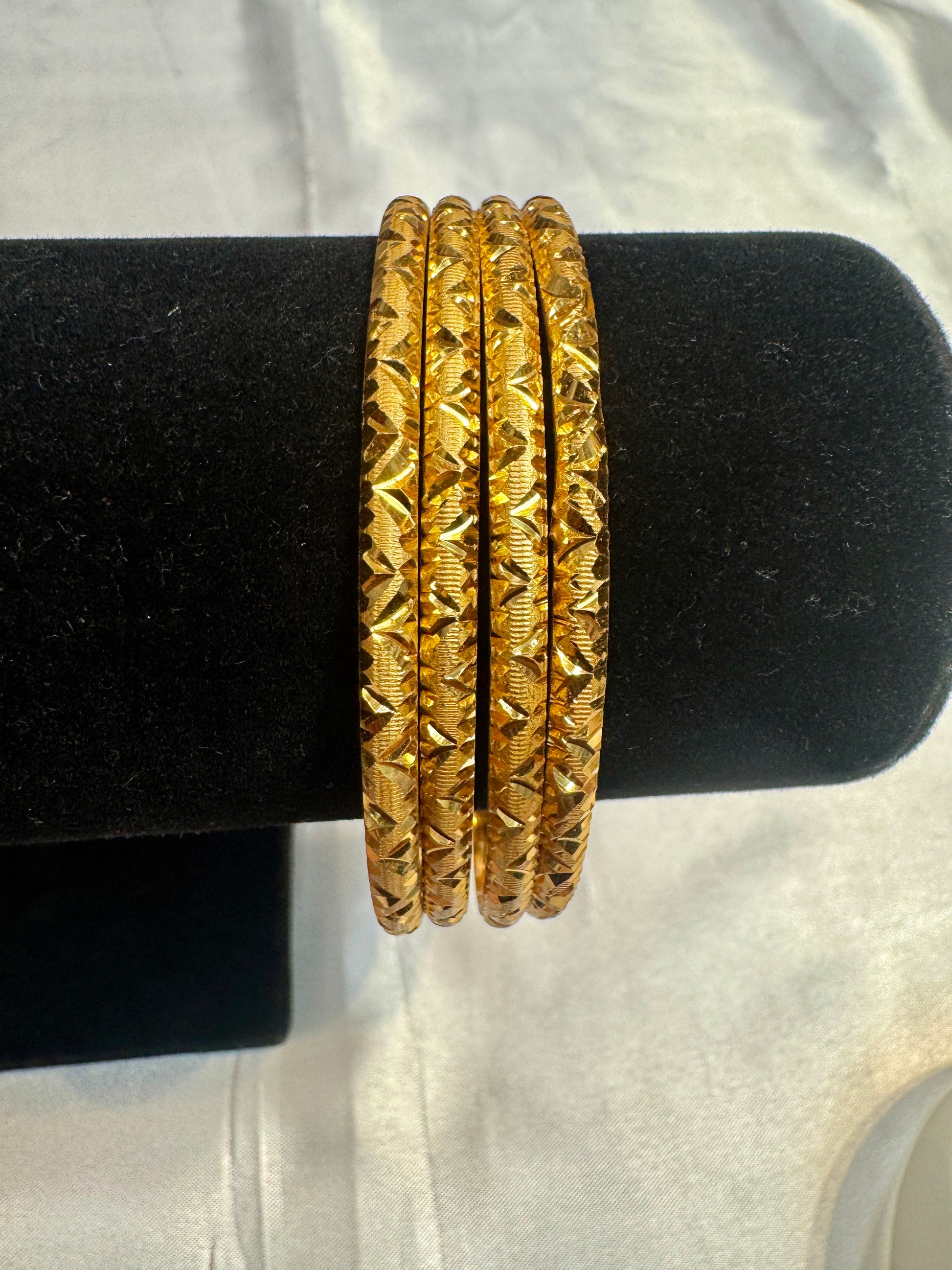 Attractive Gold Plated Designer Wear Bangles Near Me