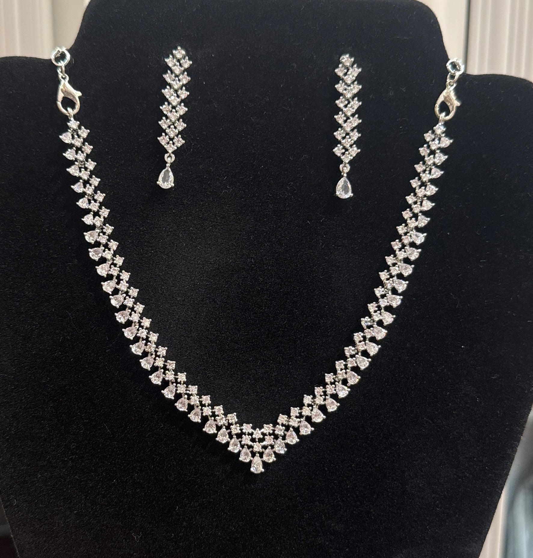 Pretty White Color Stones With Emerald American Diamond Necklace With Earrings