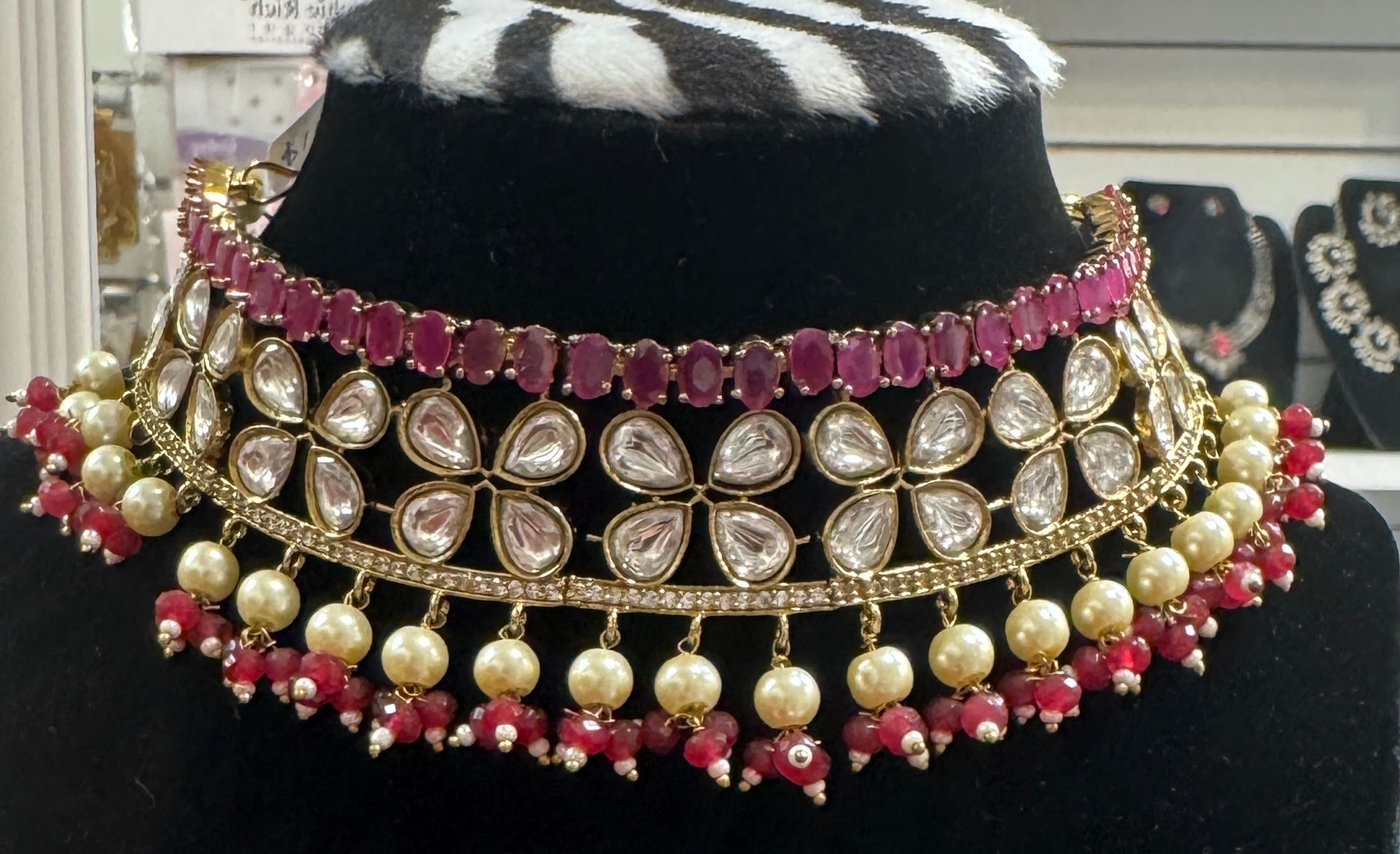 Kundan Style Dark Pink Stones Choker With Earrings Set Near Me