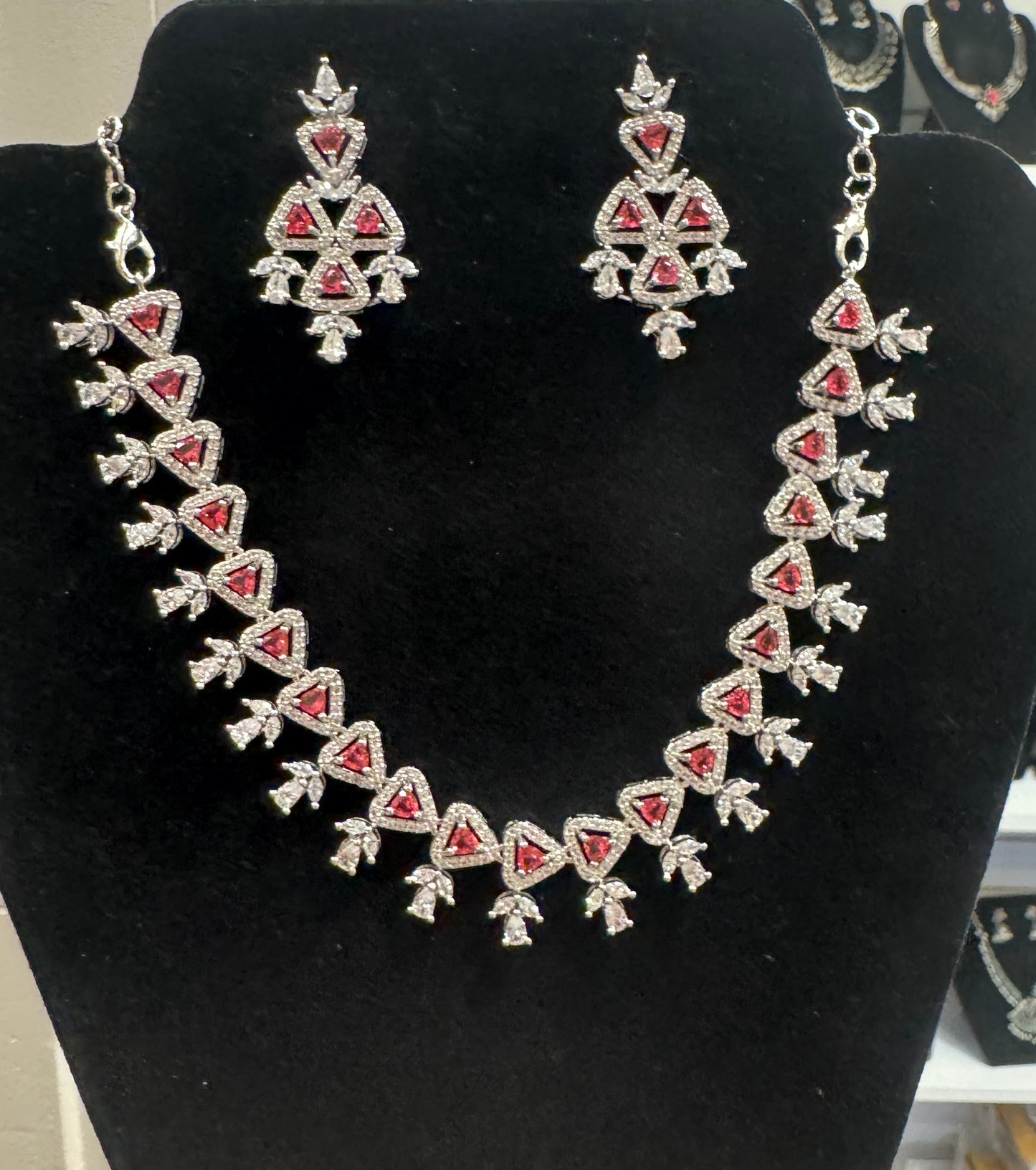 Pink and White Color Stones Necklace With Earrings Sets Near Me