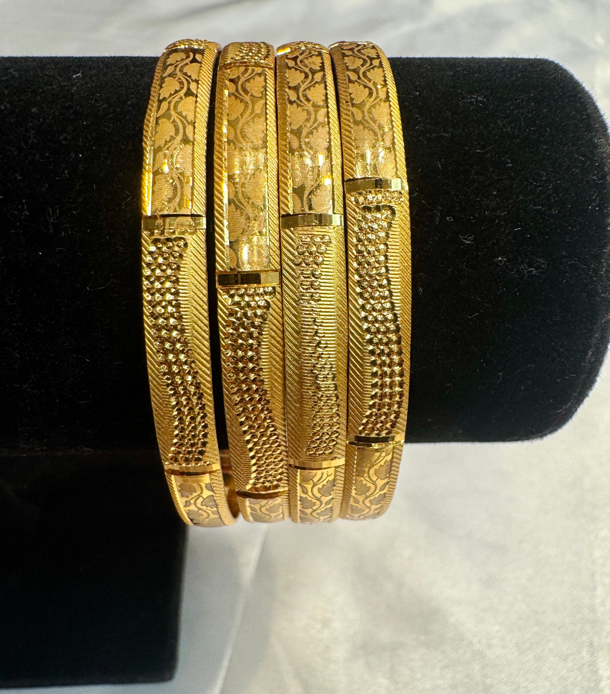 Appealing Gold Plated Designer Bangles Near Me