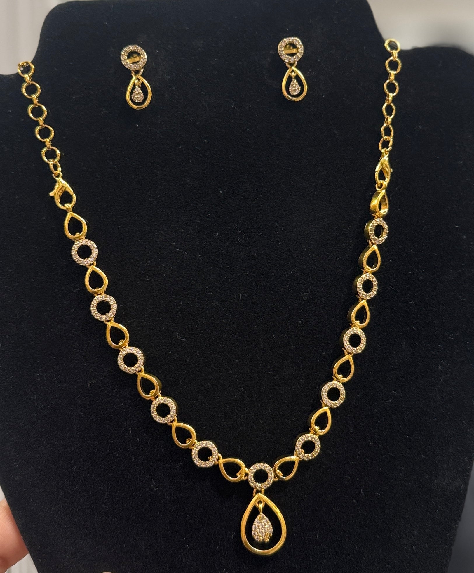 White Stones And Gold Plated Necklace With Earrings Set For Women In USA