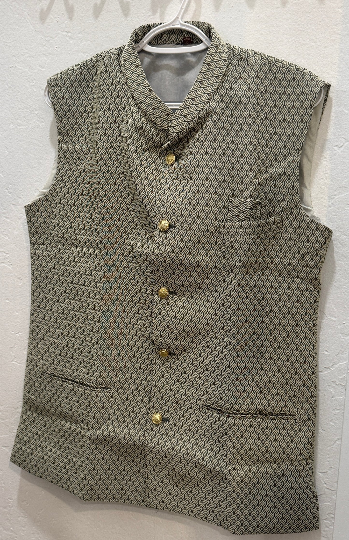 Fantastic Mehendi Green Colored Men’s Jacket Near Me