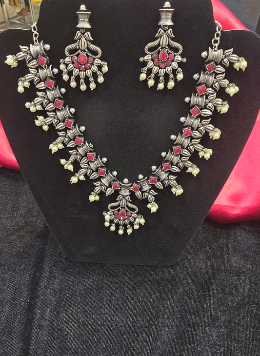 Alluring Dark Pink Color Grand Necklace With Earrings Set