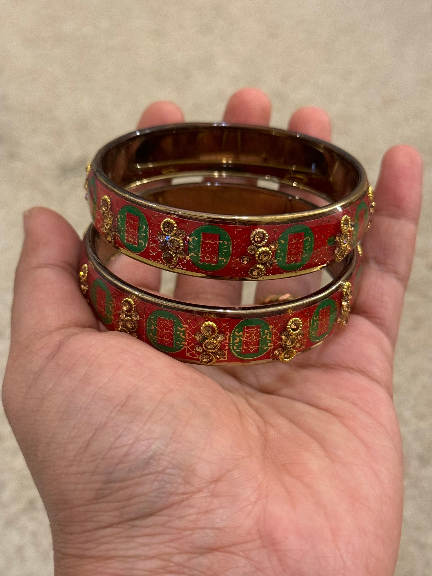 Stunning Red and green Color Unique Design Unbreakable Glass Bangles For Women