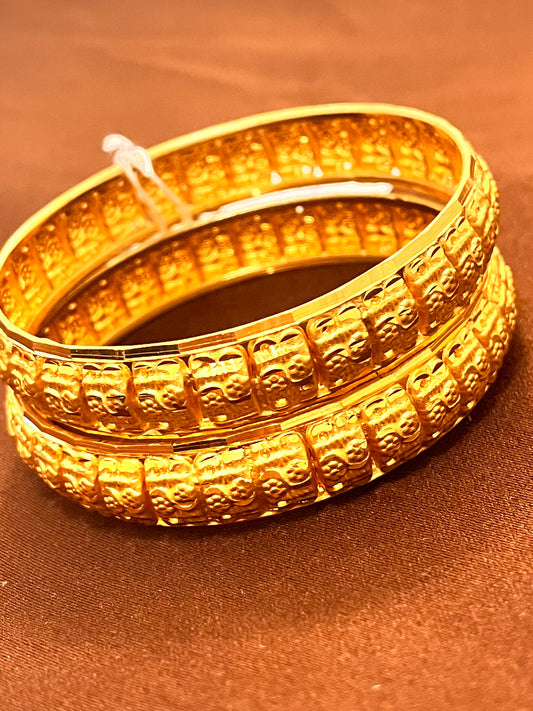 Adorable Gold Plated Designer Bangles Set