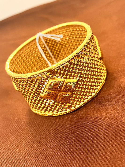 Radiant Gold Plated Designer Bangle Set