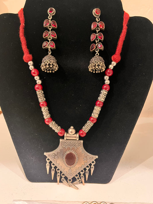 Elegant Red Color Oxidized Stone Necklace Set With Earrings